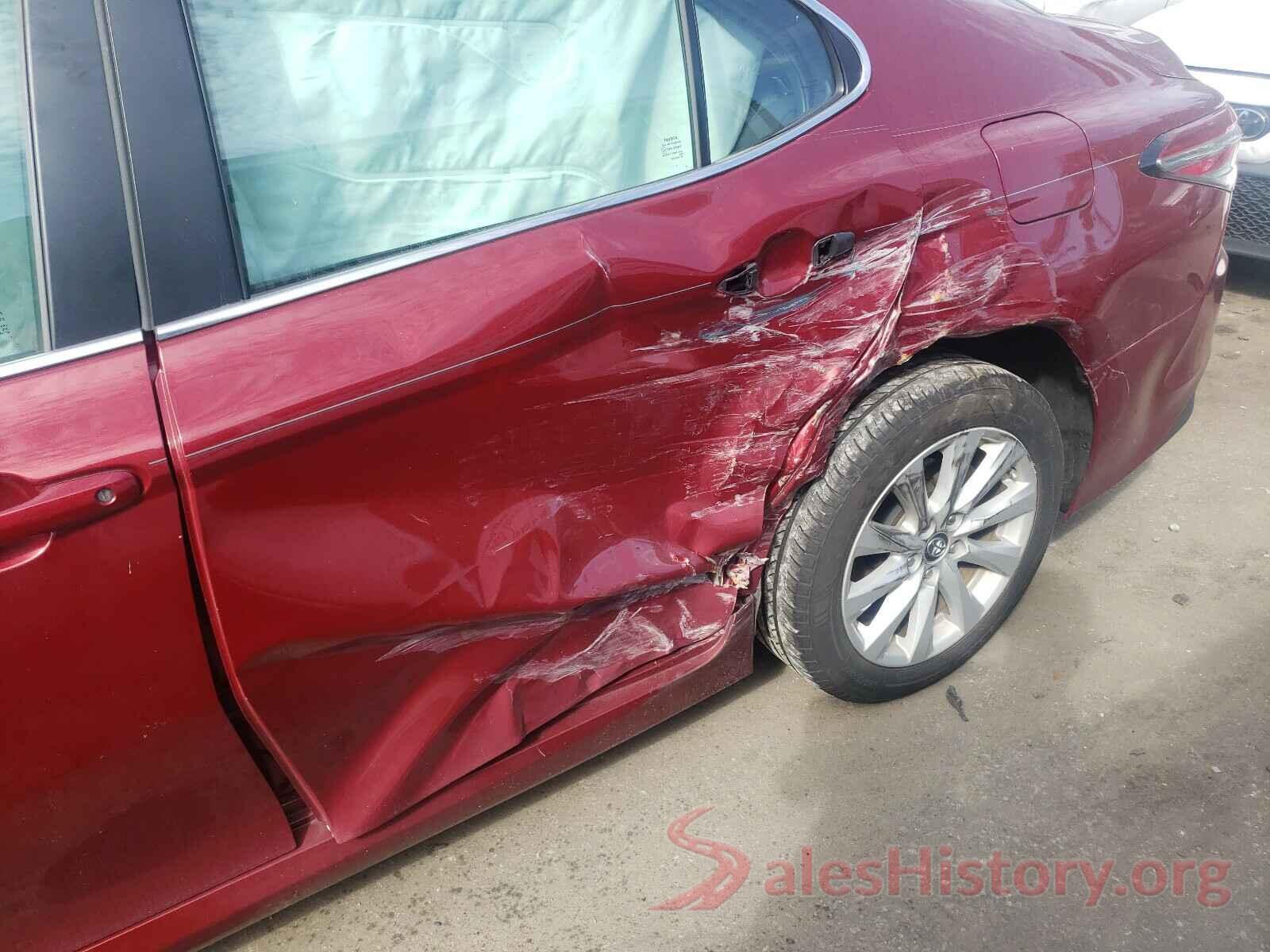 4T1B11HK6JU609455 2018 TOYOTA CAMRY