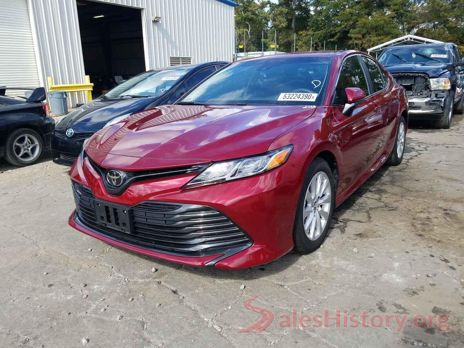 4T1B11HK7JU665940 2018 TOYOTA CAMRY