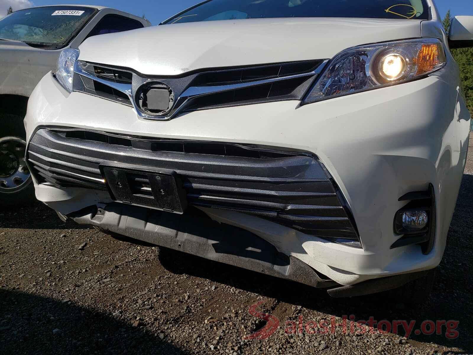 5TDYZ3DCXJS944482 2018 TOYOTA SIENNA