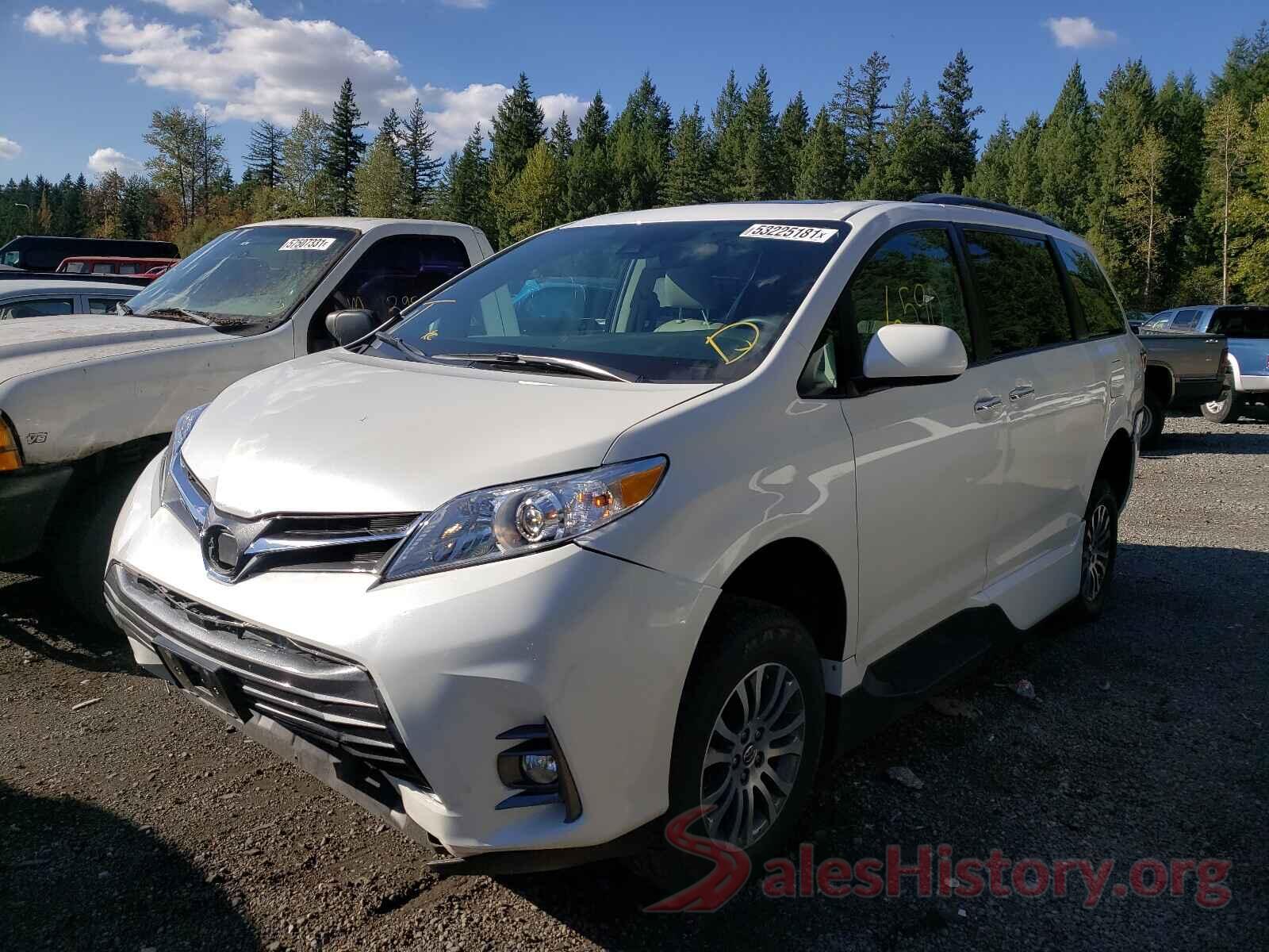 5TDYZ3DCXJS944482 2018 TOYOTA SIENNA