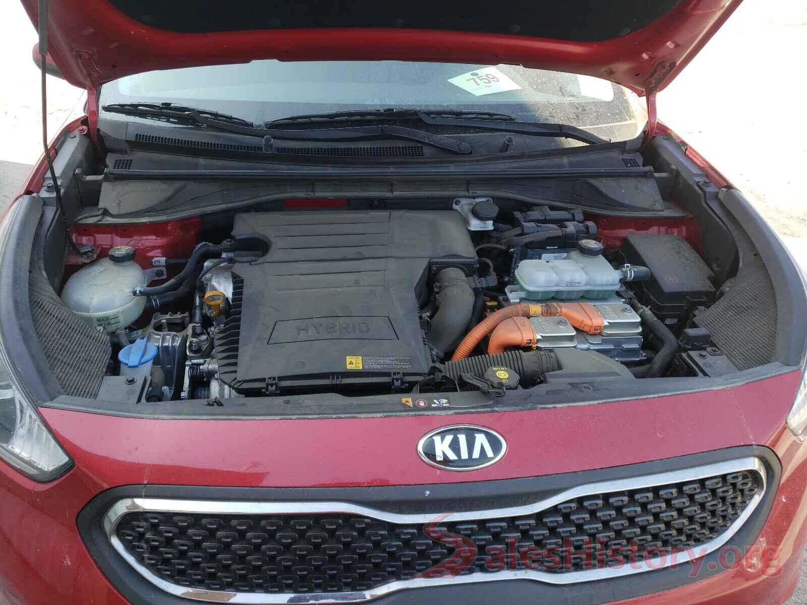 KNDCB3LC1K5260685 2019 KIA NIRO