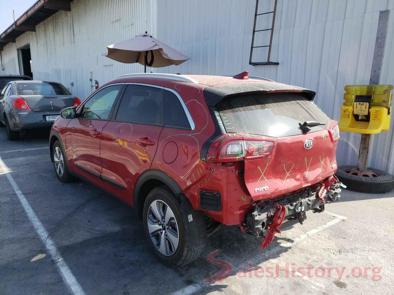 KNDCB3LC1K5260685 2019 KIA NIRO