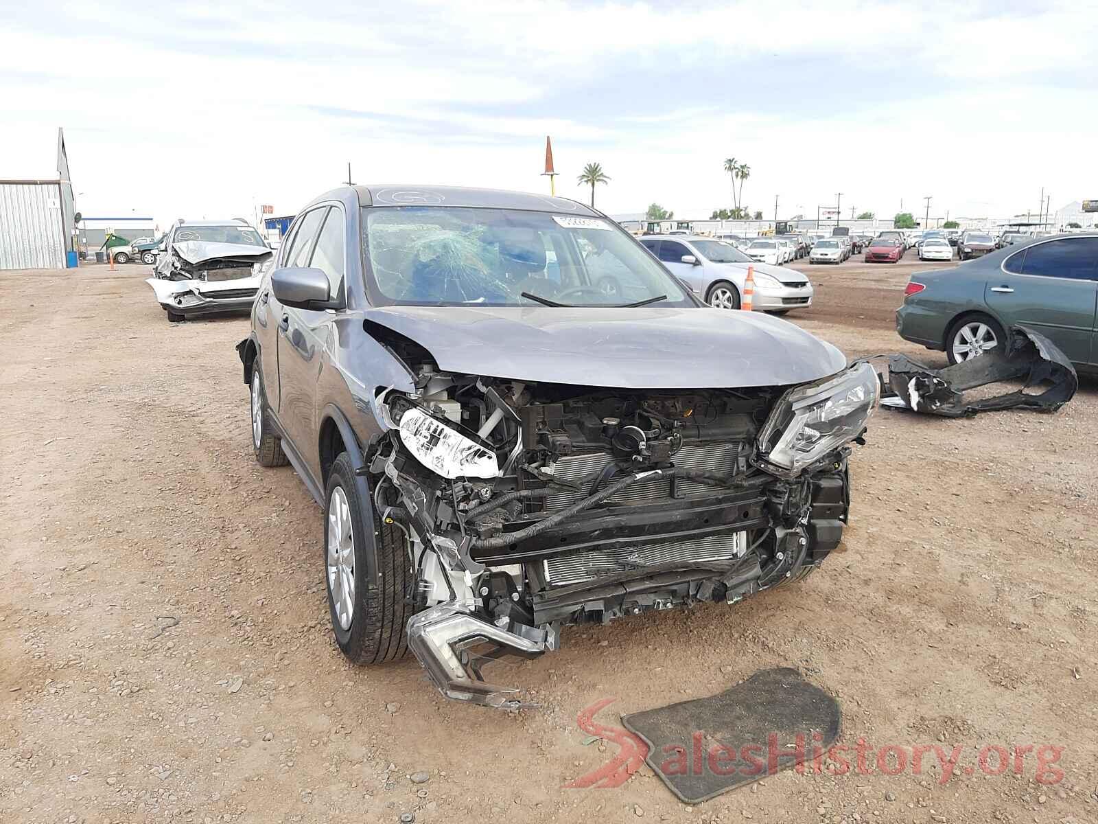 KNMAT2MV9JP553235 2018 NISSAN ROGUE