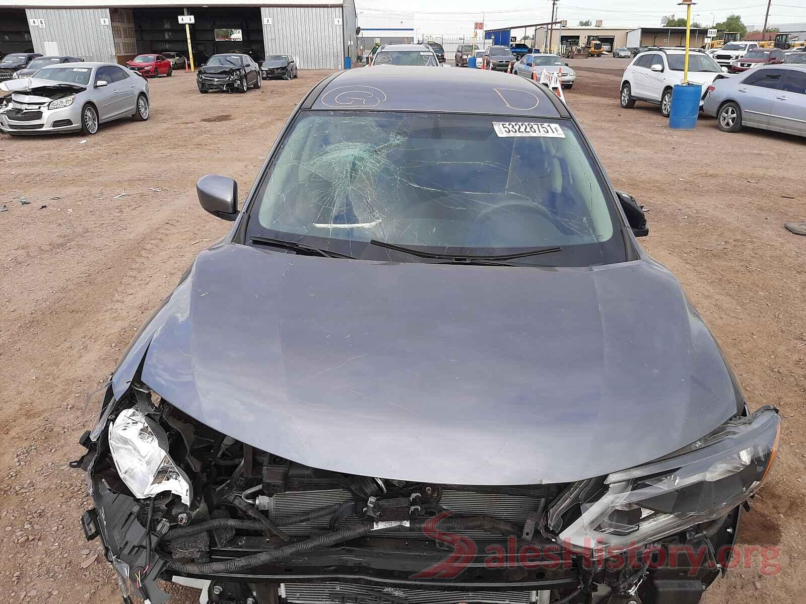 KNMAT2MV9JP553235 2018 NISSAN ROGUE