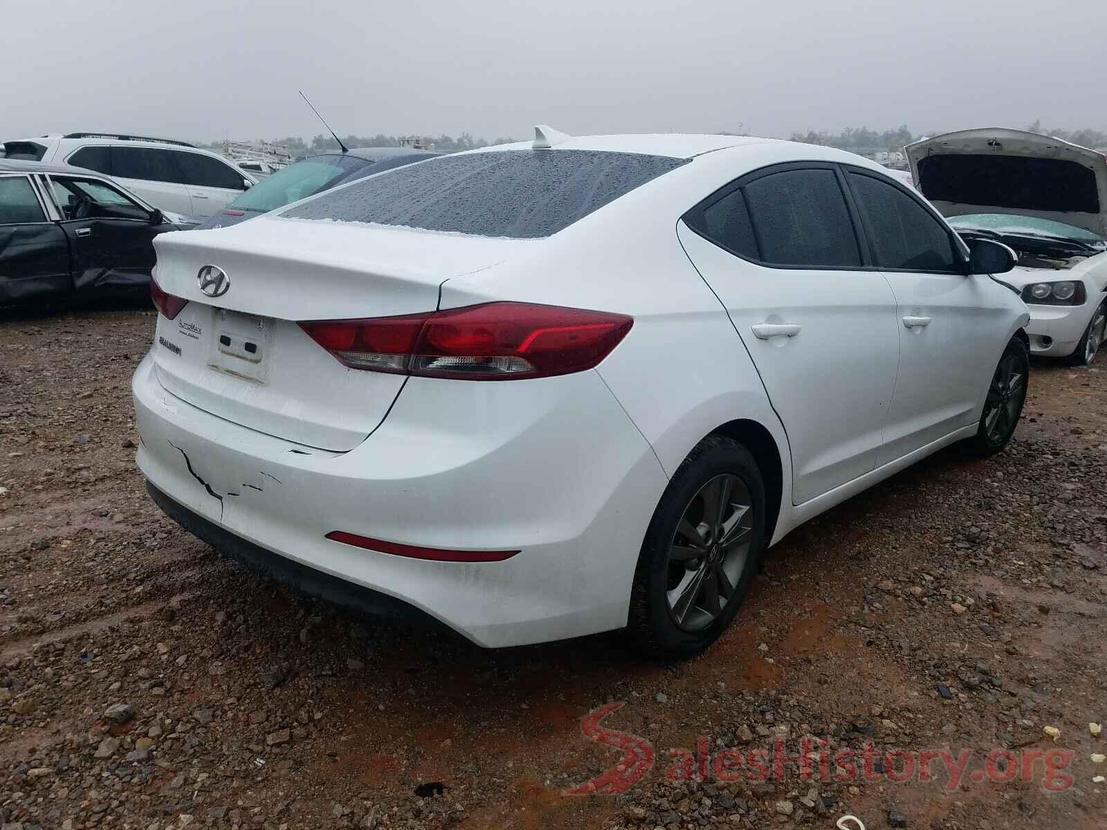 5NPD84LF1JH285555 2018 HYUNDAI ELANTRA