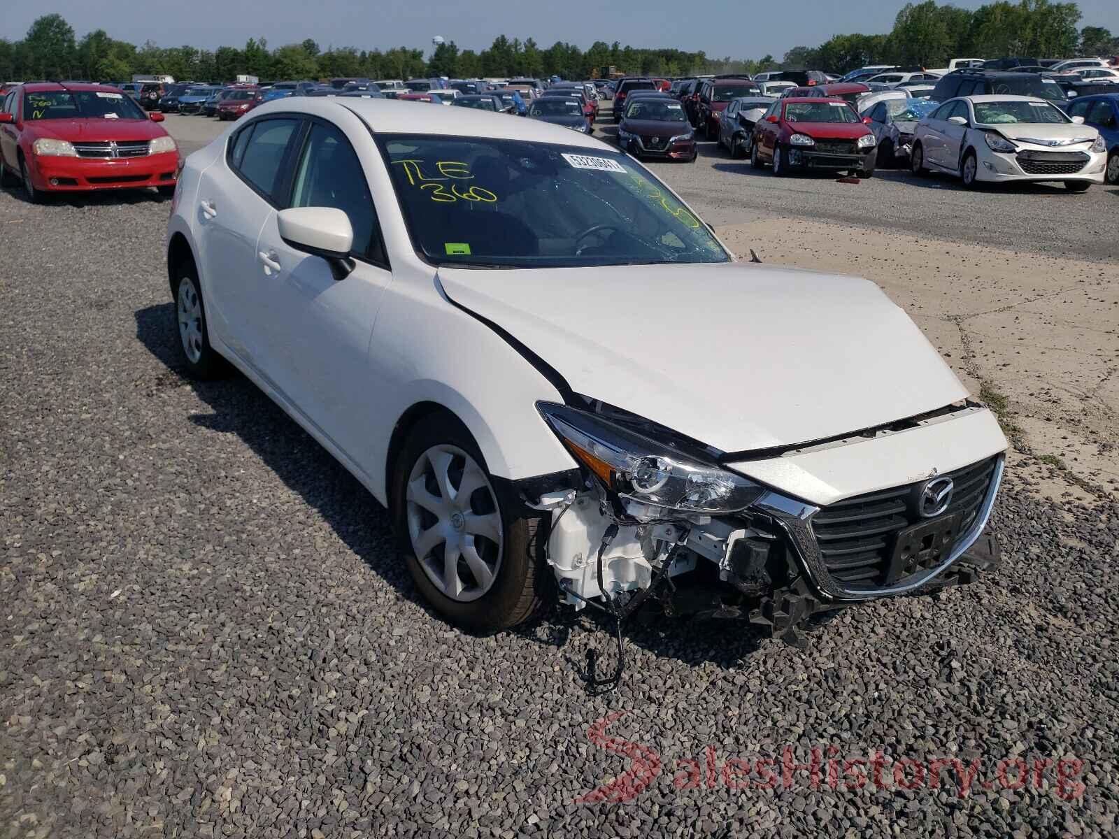 3MZBN1U7XJM177660 2018 MAZDA 3