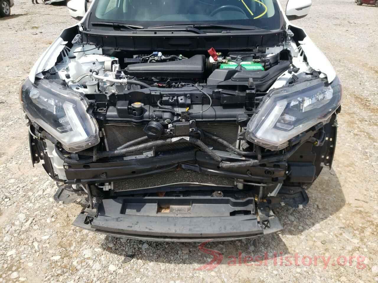 KNMAT2MV8HP581795 2017 NISSAN ROGUE