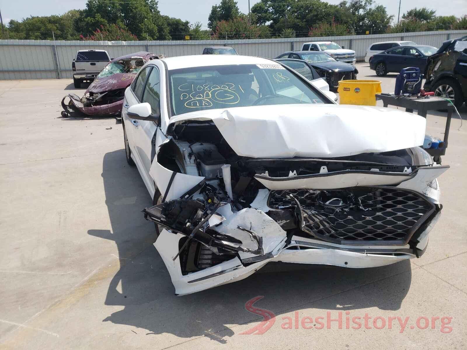 5NPE34AF1KH804563 2019 HYUNDAI SONATA