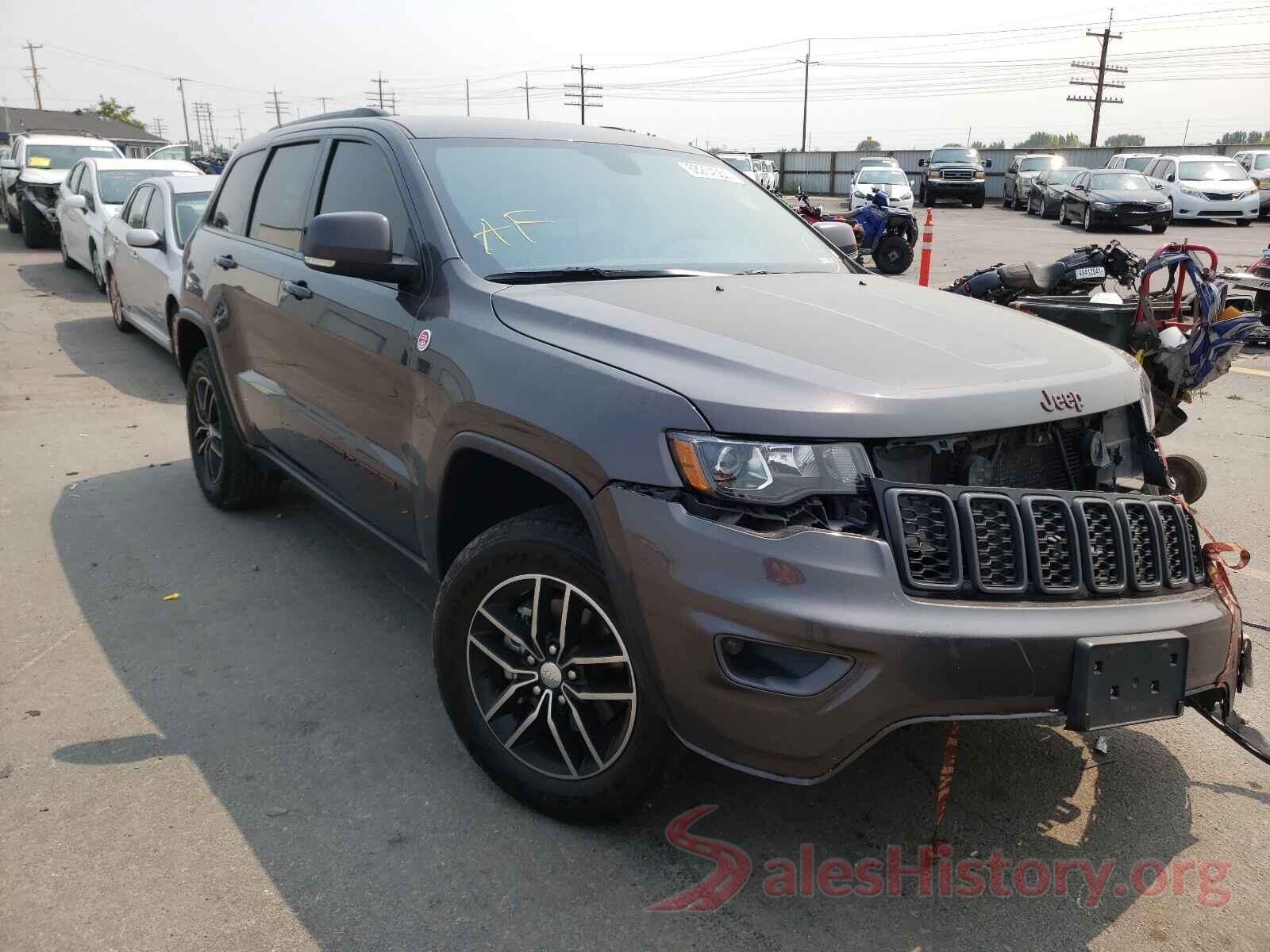 1C4RJFLG2JC263591 2018 JEEP CHEROKEE