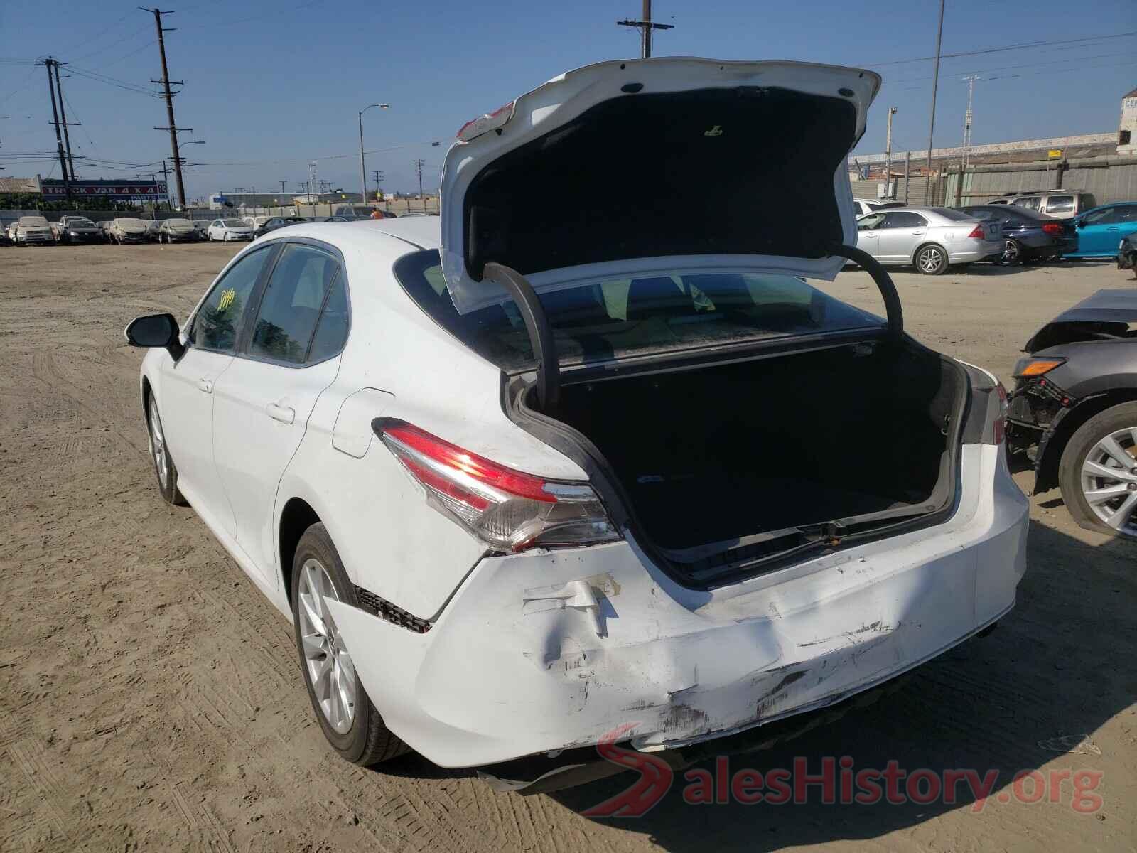 4T1B11HK2KU807578 2019 TOYOTA CAMRY