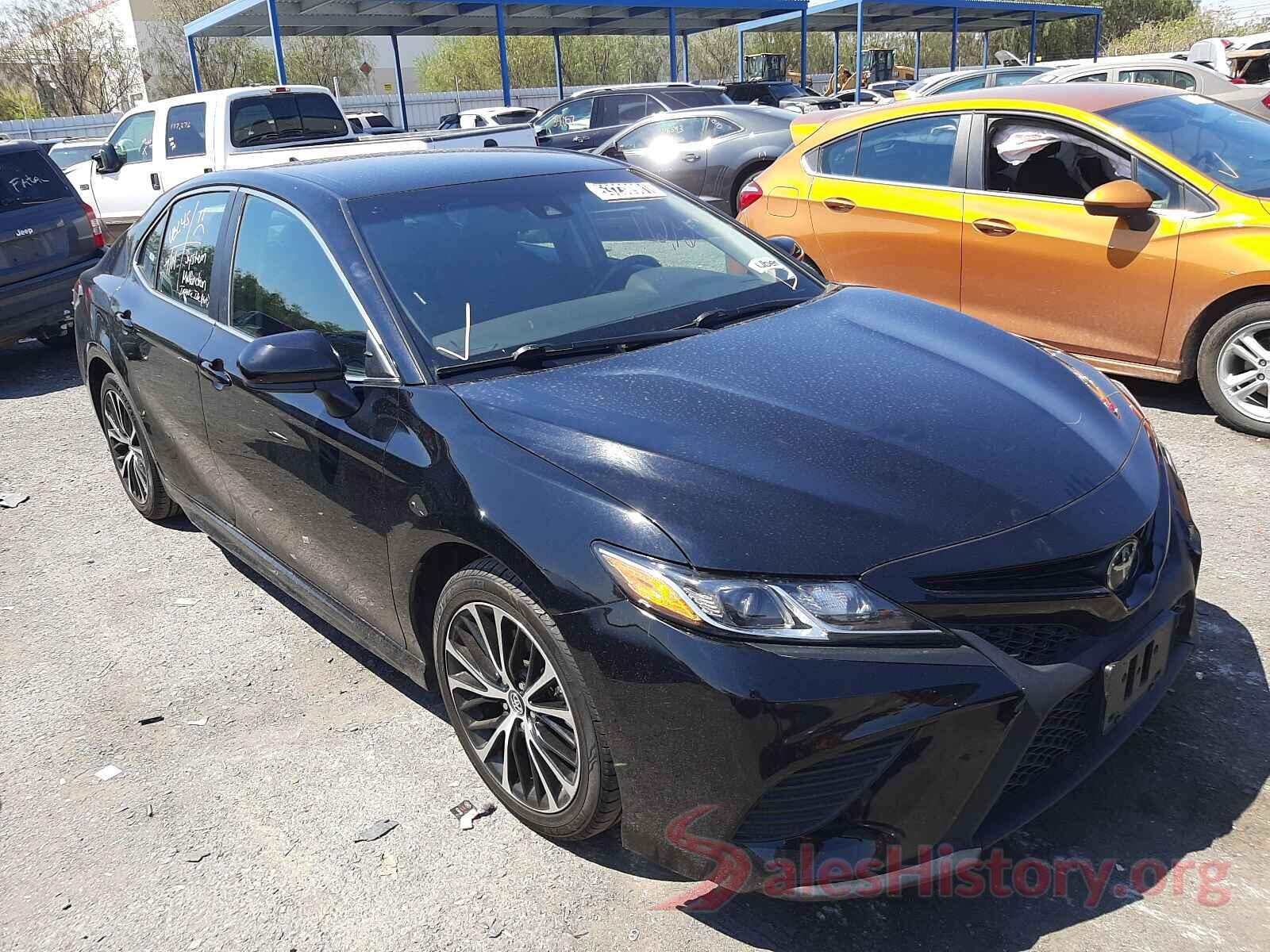 4T1B11HK1KU228744 2019 TOYOTA CAMRY