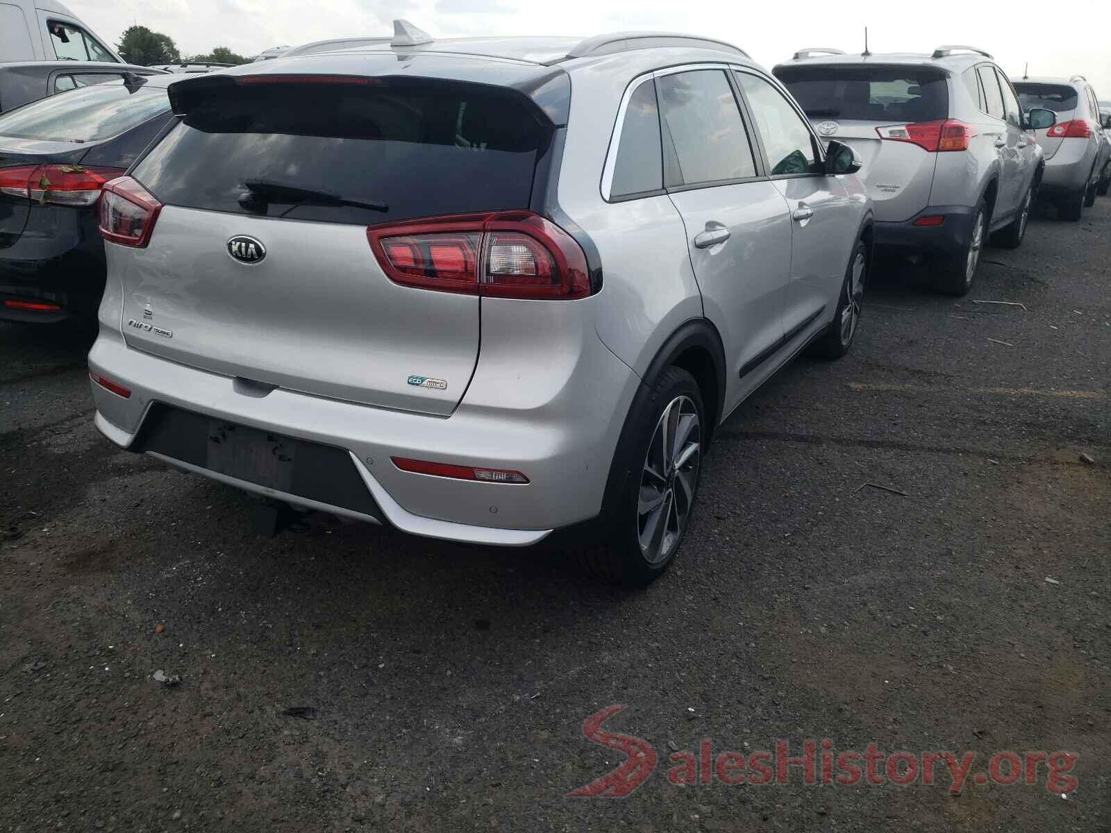 KNDCE3LC3J5110387 2018 KIA NIRO