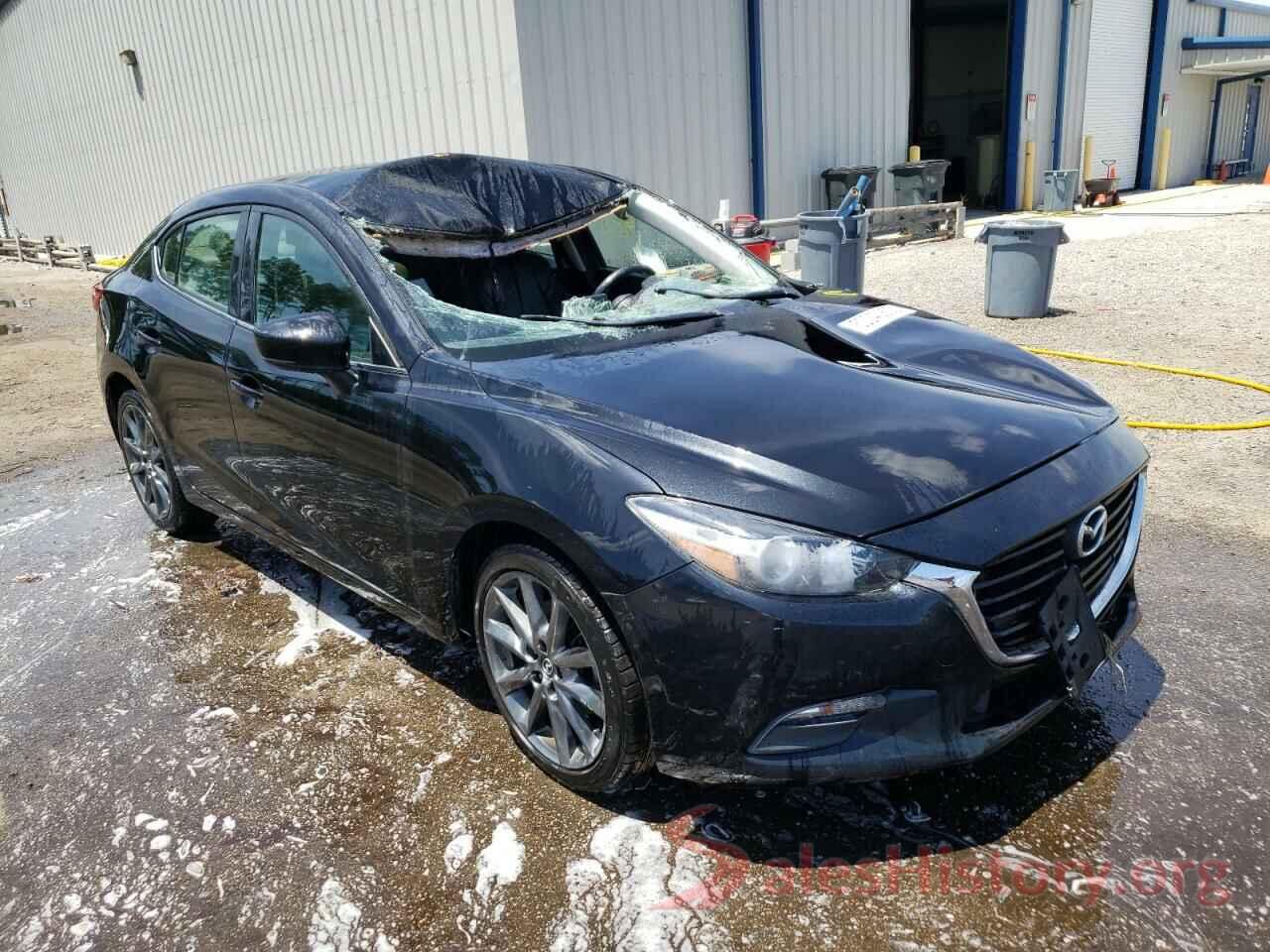 3MZBN1V33JM208257 2018 MAZDA 3