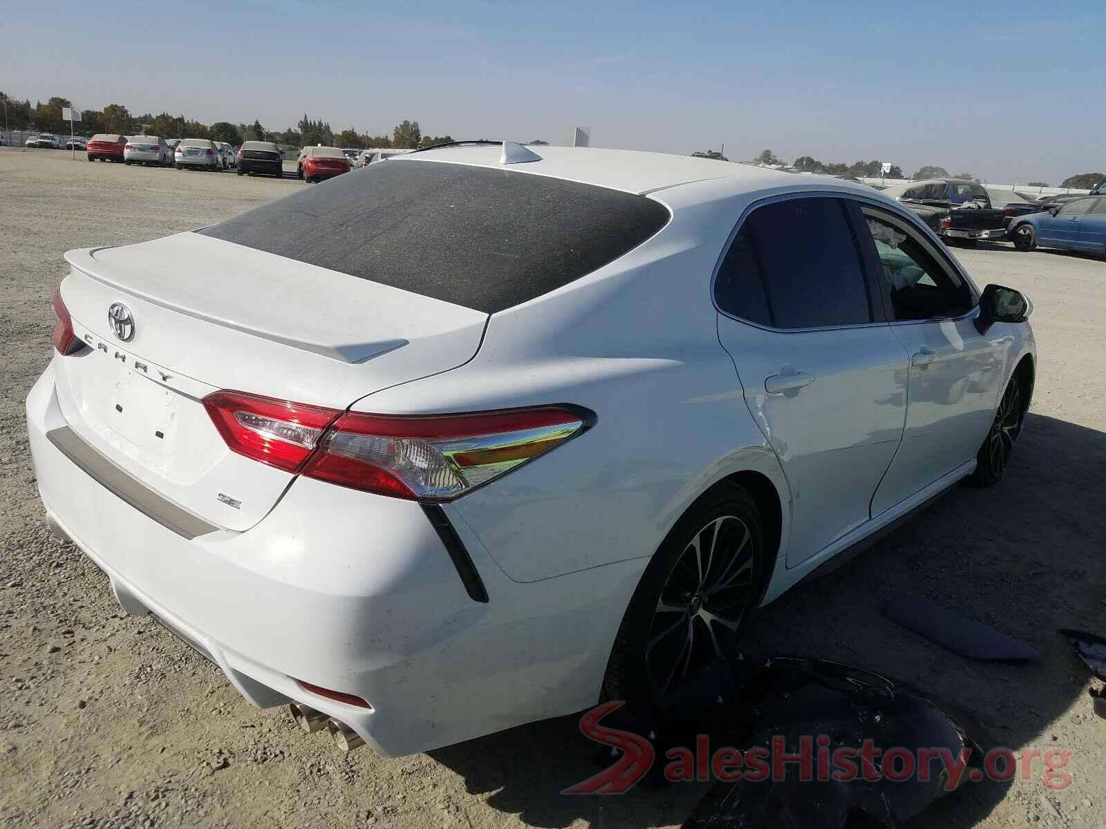 4T1J11AK1LU960122 2020 TOYOTA CAMRY