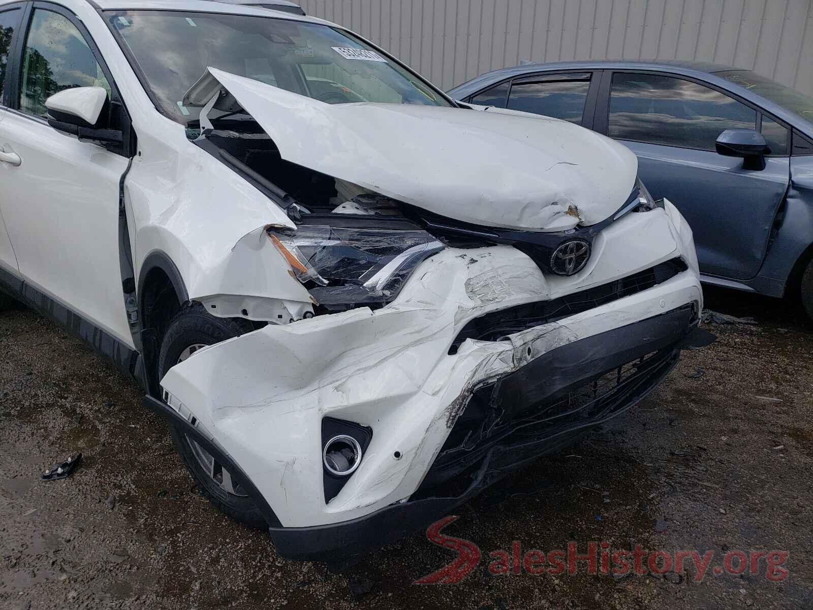 JTMWFREV2JJ750920 2018 TOYOTA RAV4