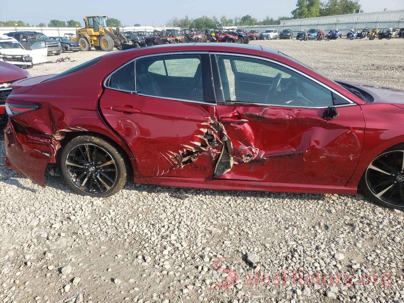 4T1BZ1HK4JU502932 2018 TOYOTA CAMRY