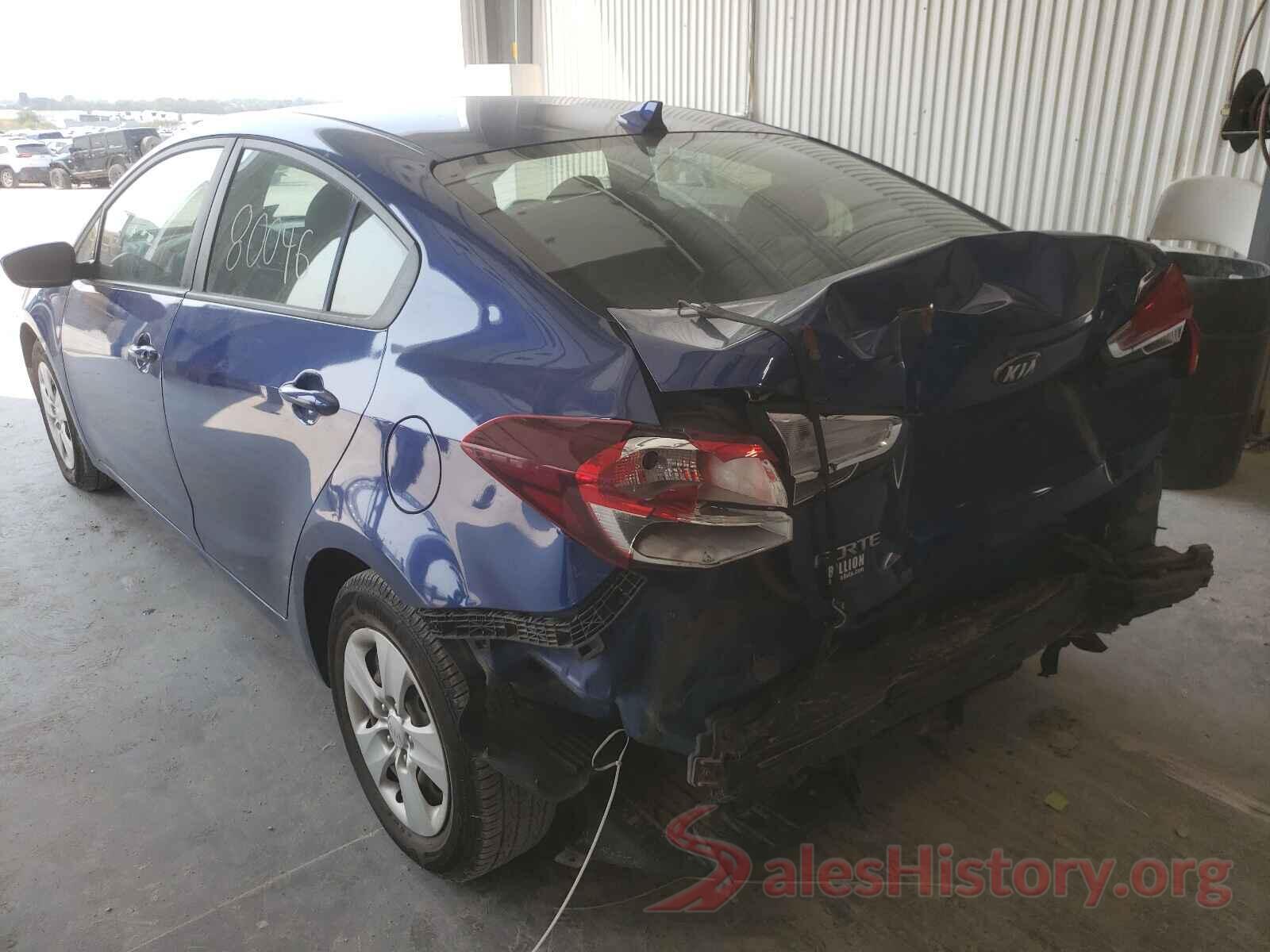 3KPFK4A77HE152593 2017 KIA FORTE