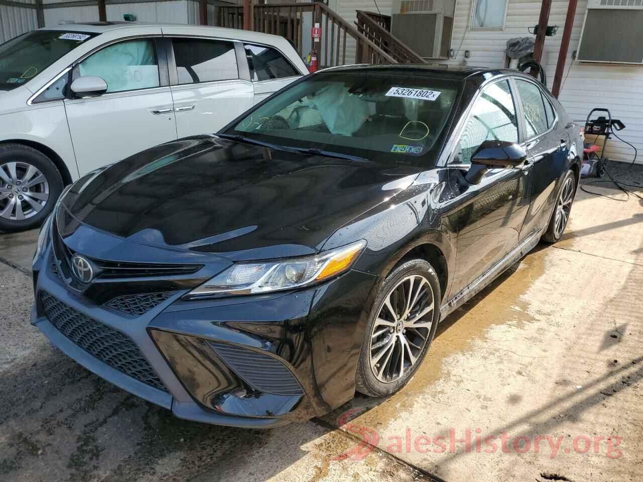 4T1B11HKXJU601181 2018 TOYOTA CAMRY