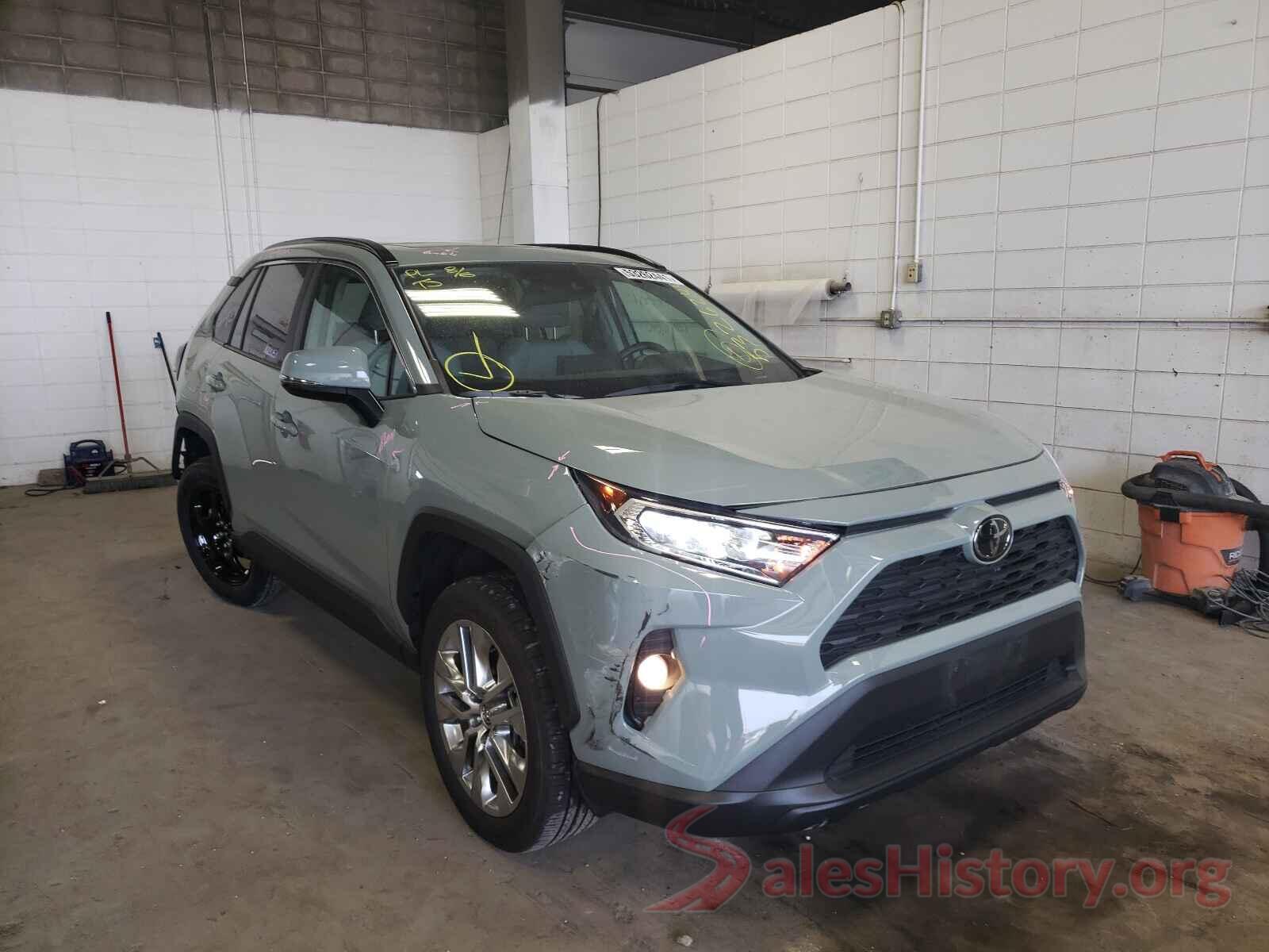 2T3A1RFVXMW159067 2021 TOYOTA RAV4