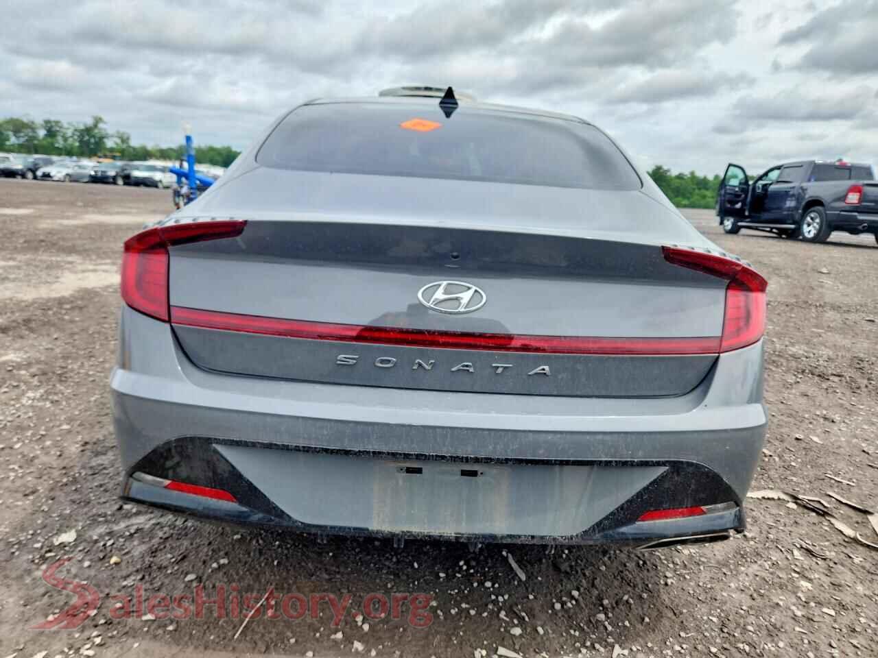 2020 HYUNDAI SONATA VIN 5NPEF4JA7LH028551, left side view