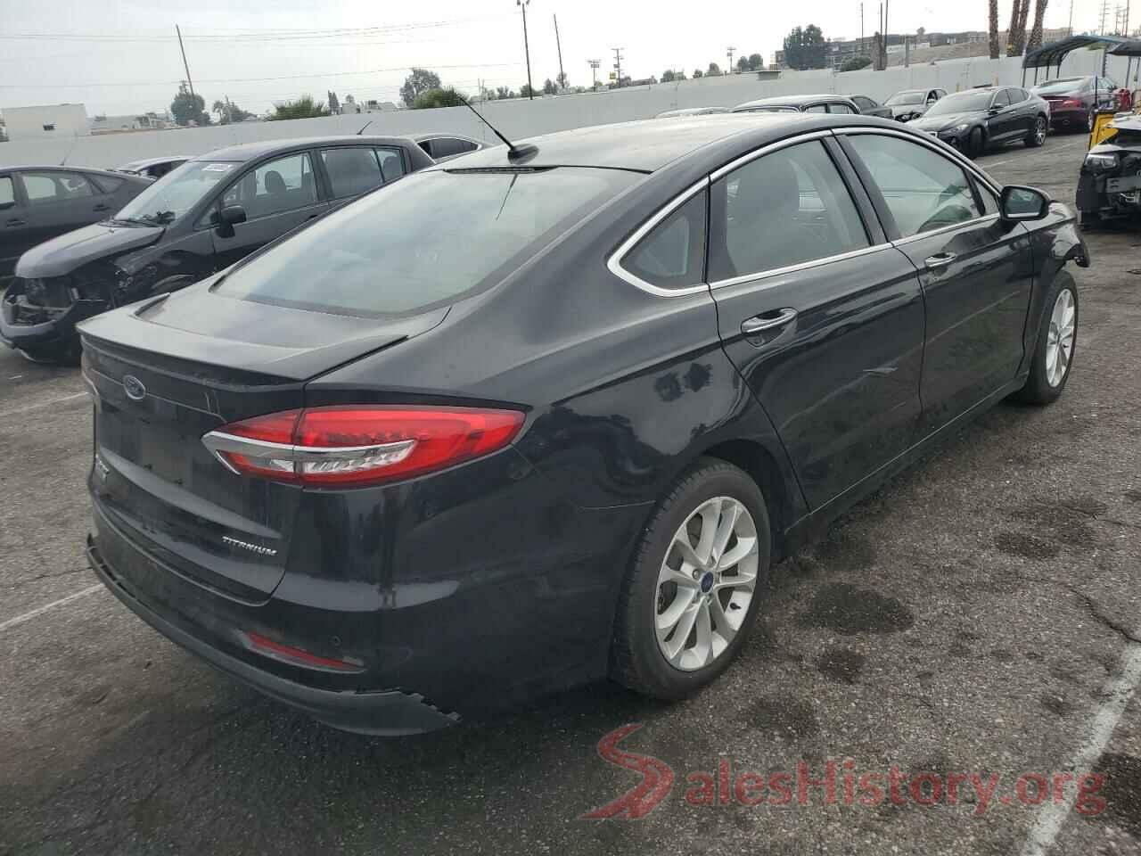 3FA6P0SU1KR232301 2019 FORD FUSION