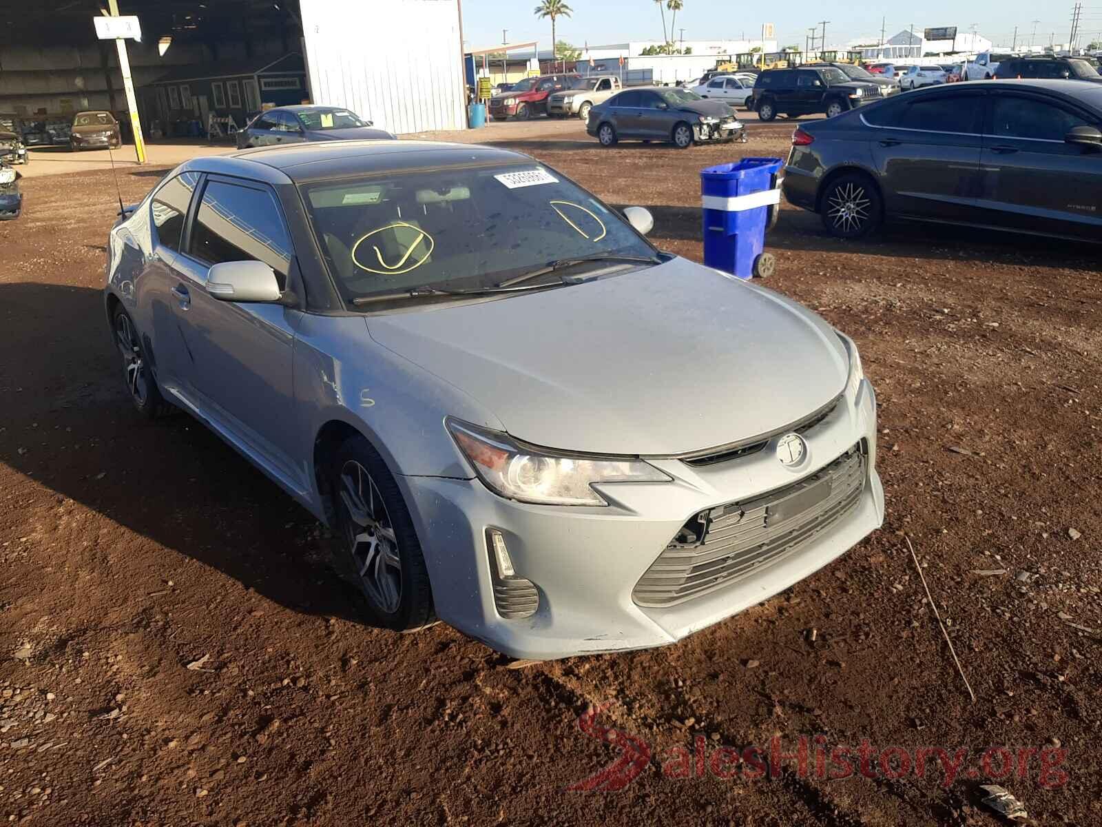 JTKJF5C72GJ016836 2016 TOYOTA SCION