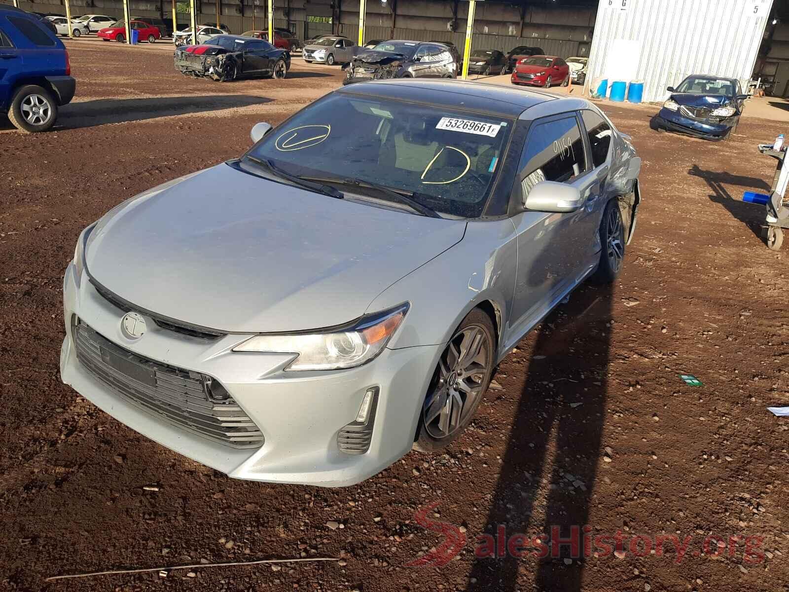 JTKJF5C72GJ016836 2016 TOYOTA SCION