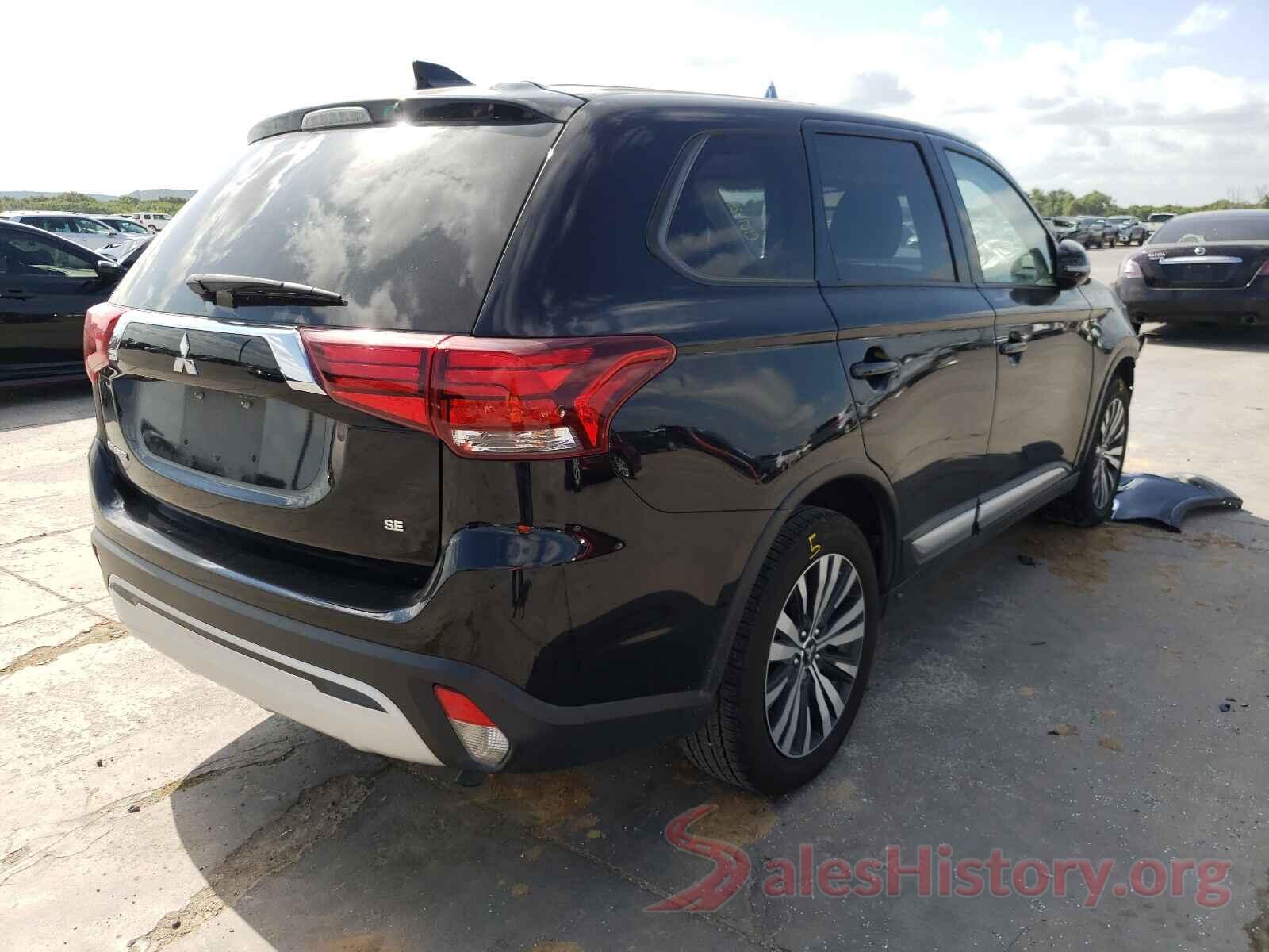 JA4AD3A32LZ008260 2020 MITSUBISHI OUTLANDER