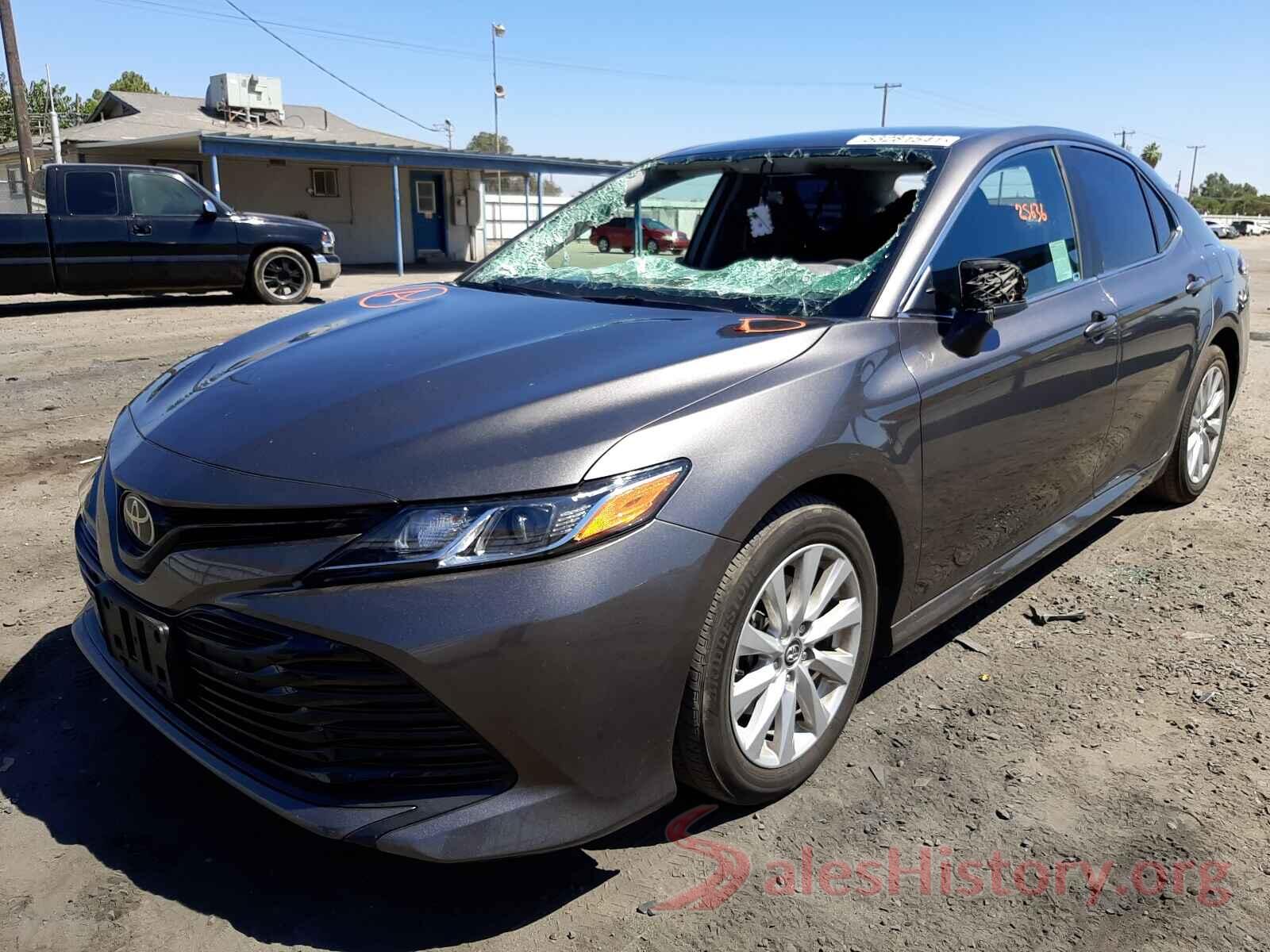 4T1B11HK8KU254810 2019 TOYOTA CAMRY