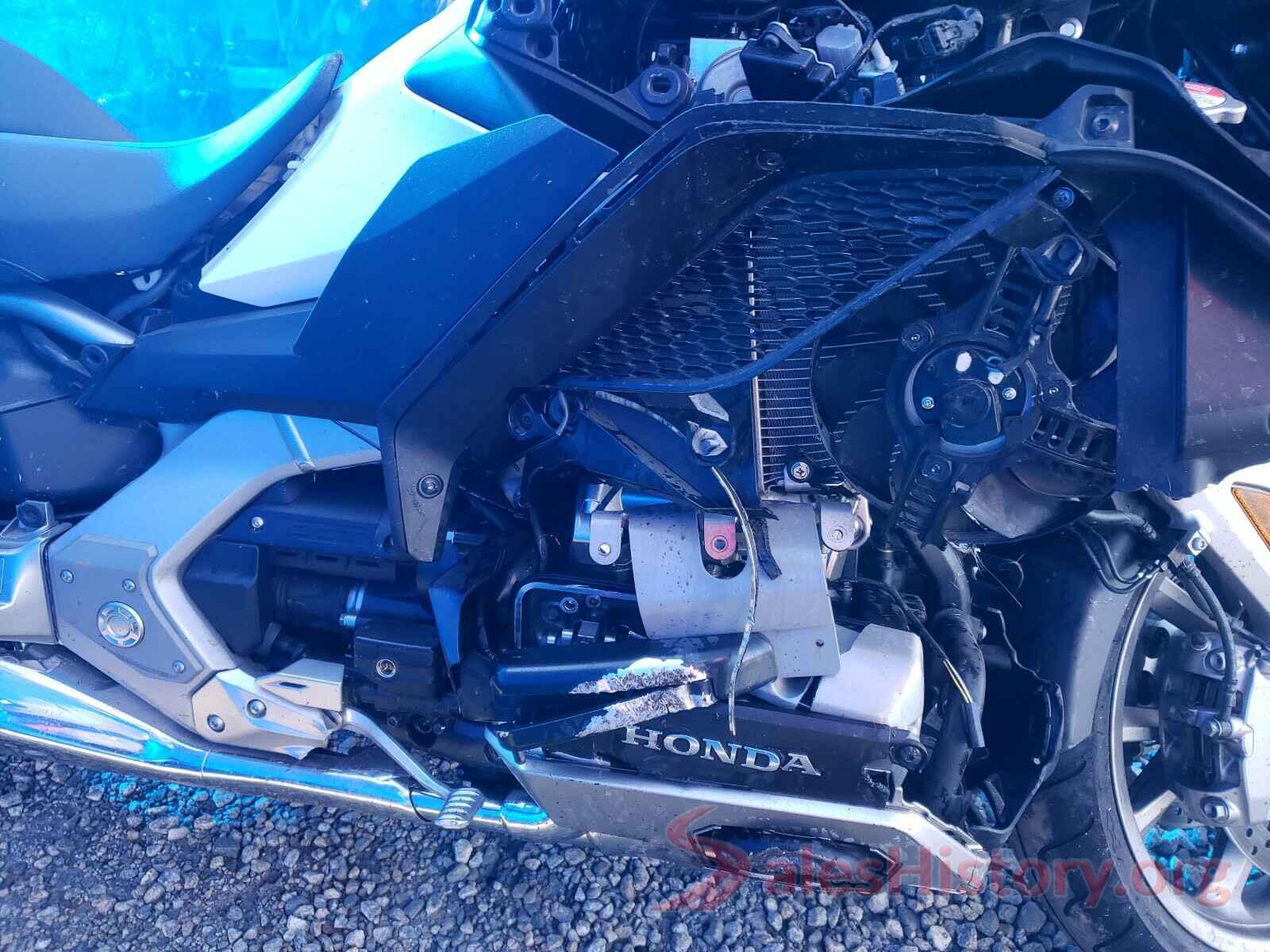 JH2SC7954JK000880 2018 HONDA GL CYCLE