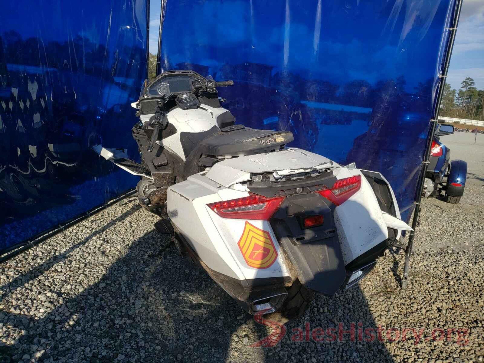 JH2SC7954JK000880 2018 HONDA GL CYCLE