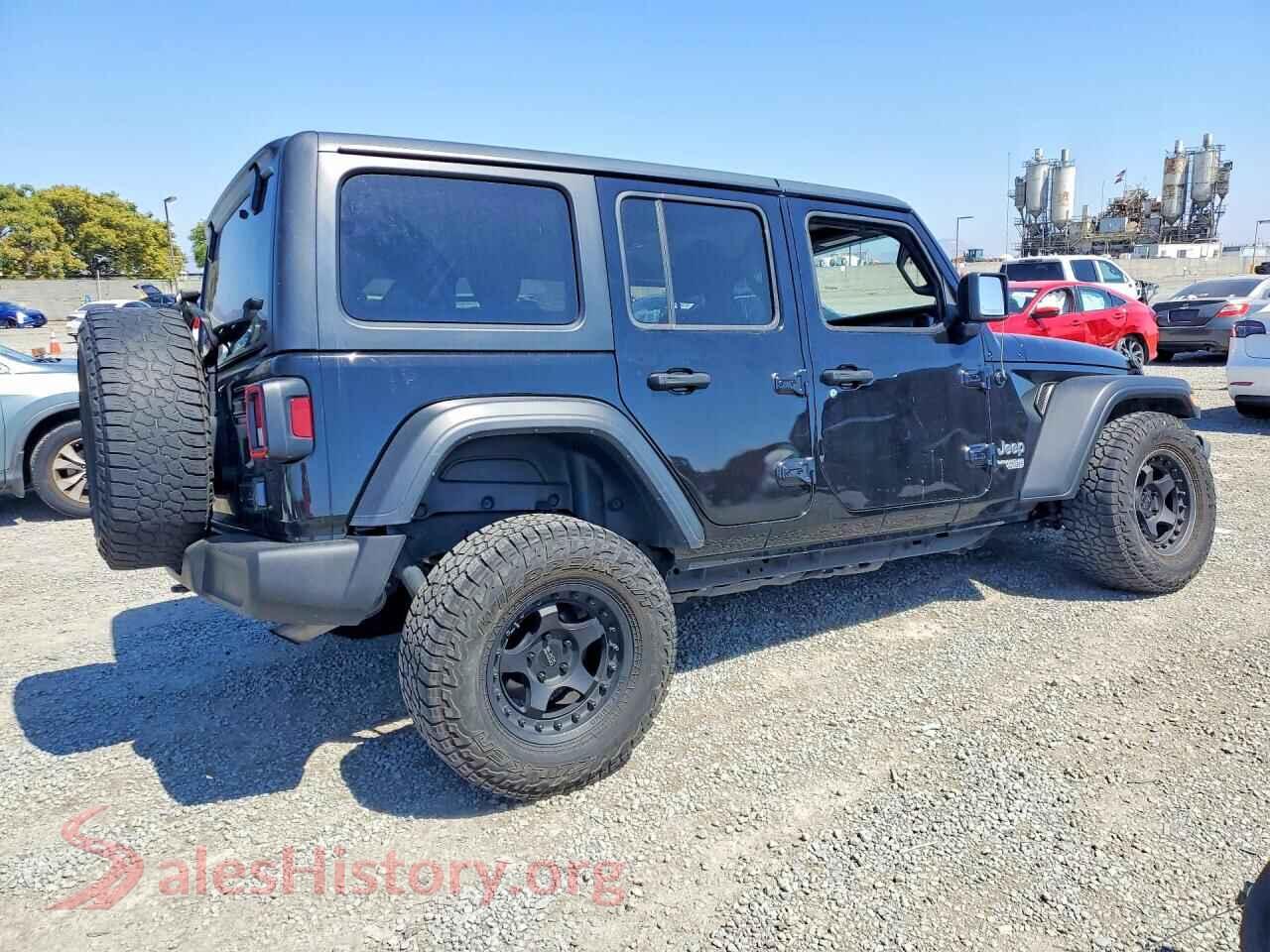 2019 JEEP WRANGLER VIN 1C4HJXDN5KW563740, right side view