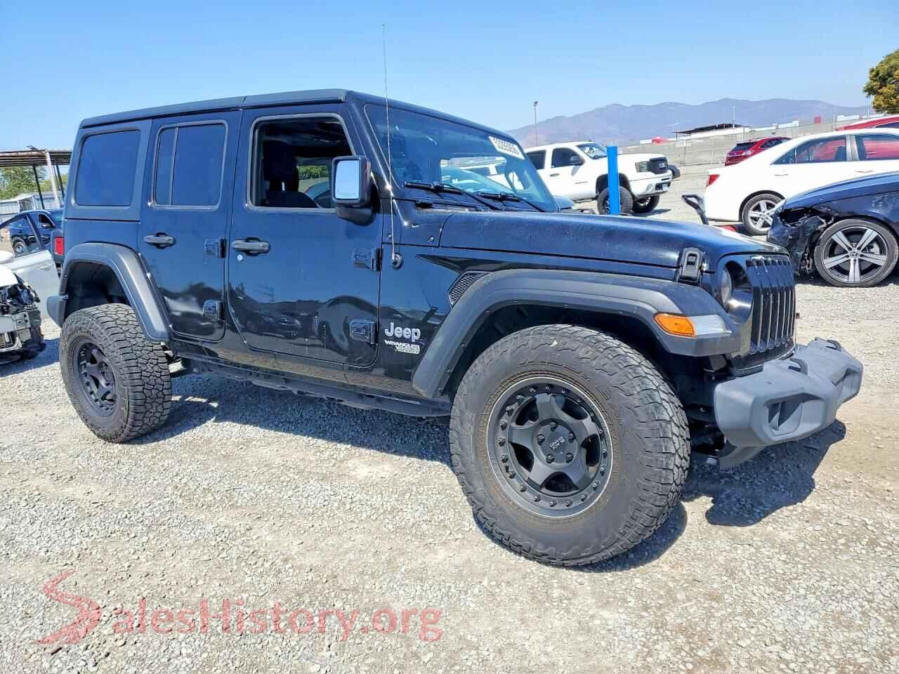2019 JEEP WRANGLER VIN 1C4HJXDN5KW563740, rear 3/4 view