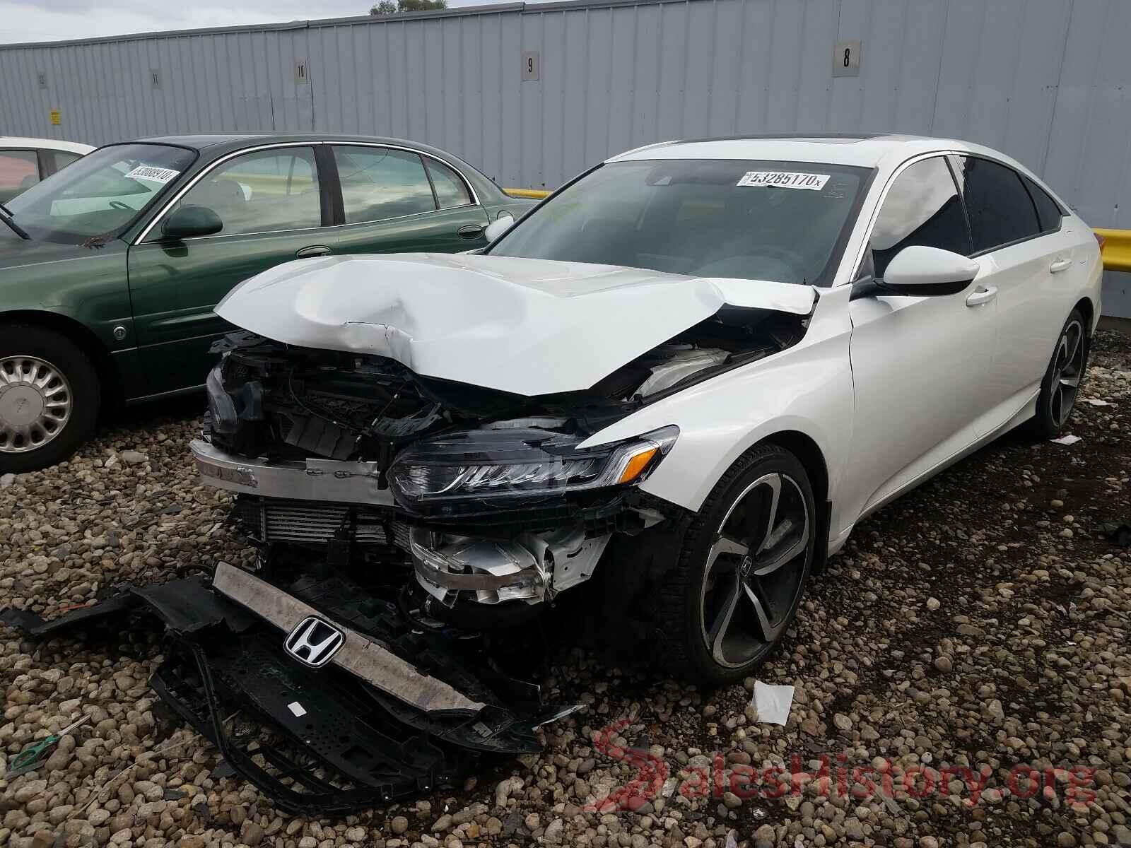 1HGCV2F3XJA045570 2018 HONDA ACCORD