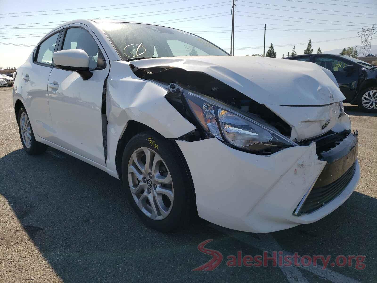 3MYDLBYV3JY314738 2018 TOYOTA YARIS