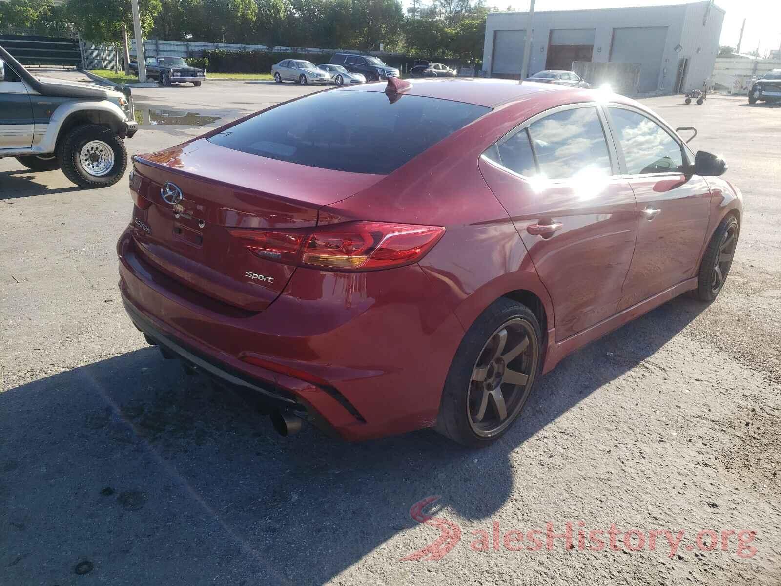 KMHD04LB1JU597297 2018 HYUNDAI ELANTRA