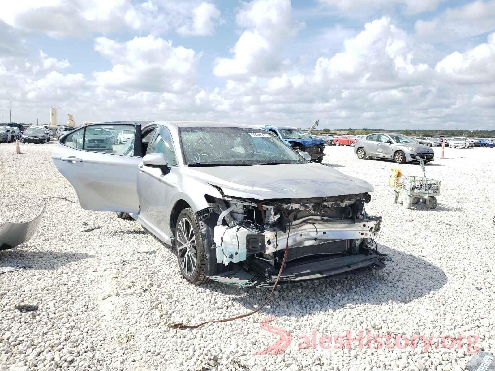 4T1B11HK5KU735887 2019 TOYOTA CAMRY