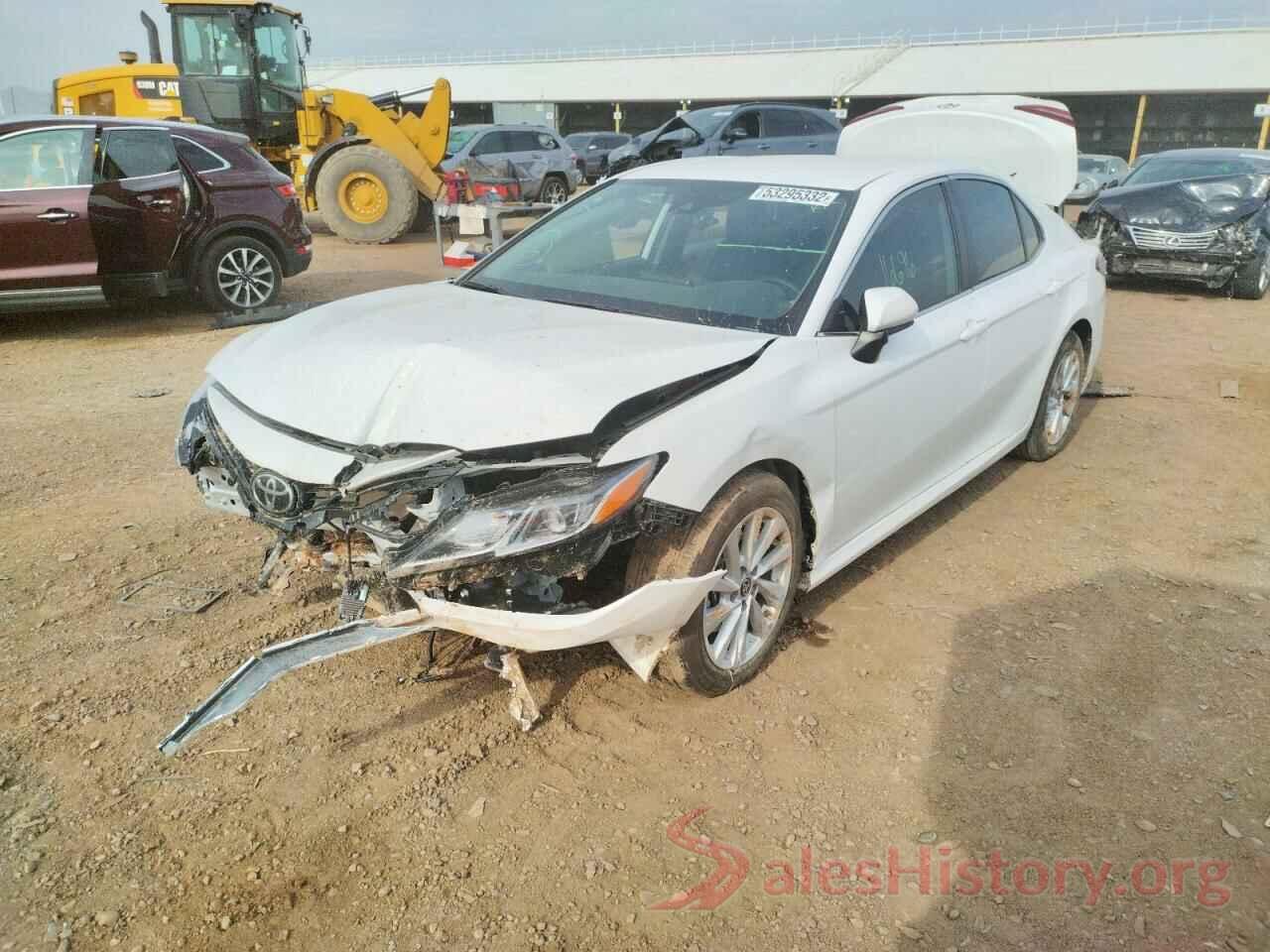 4T1C11AK6NU639740 2022 TOYOTA CAMRY