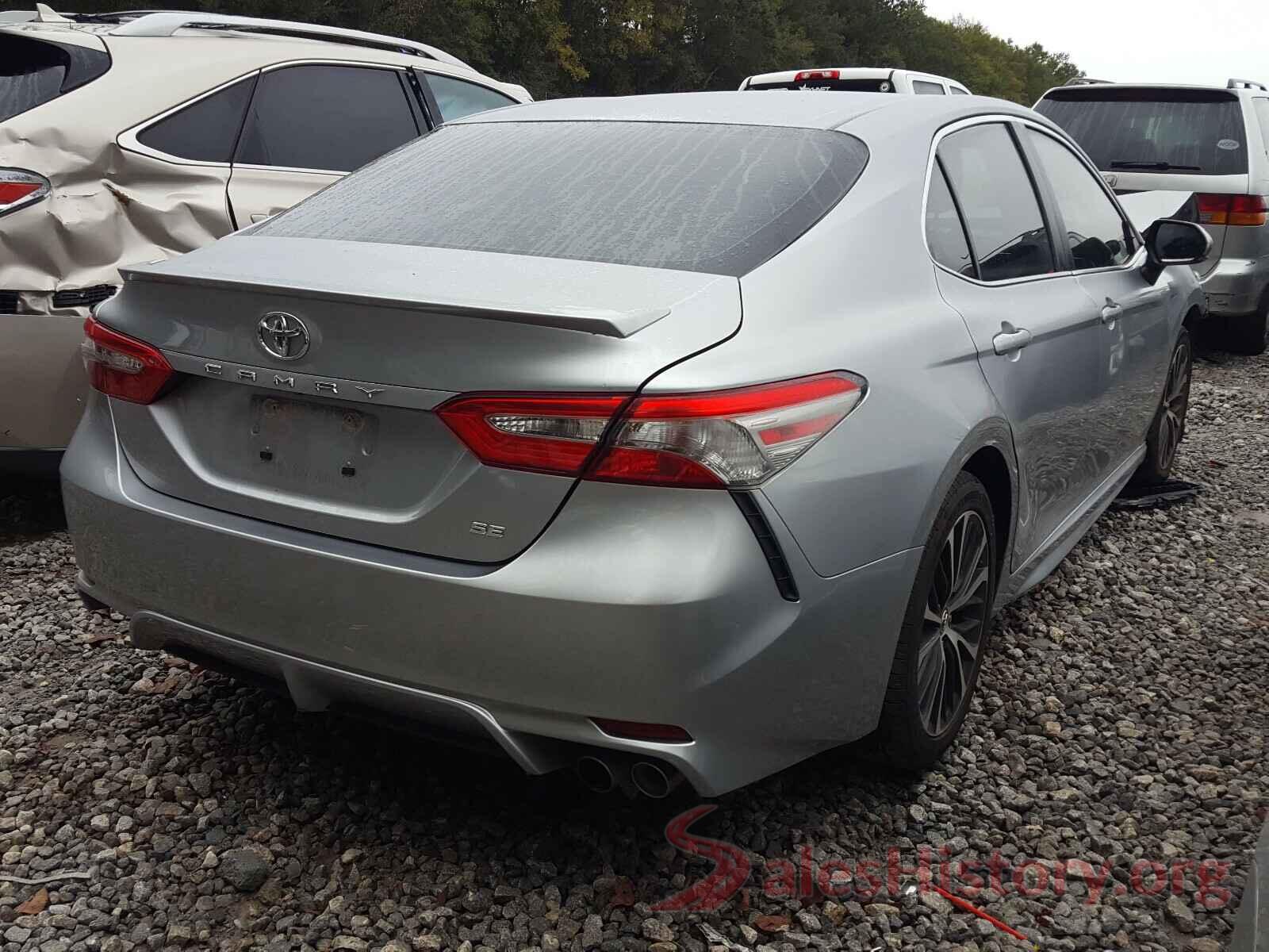 4T1B11HK1JU624493 2018 TOYOTA CAMRY