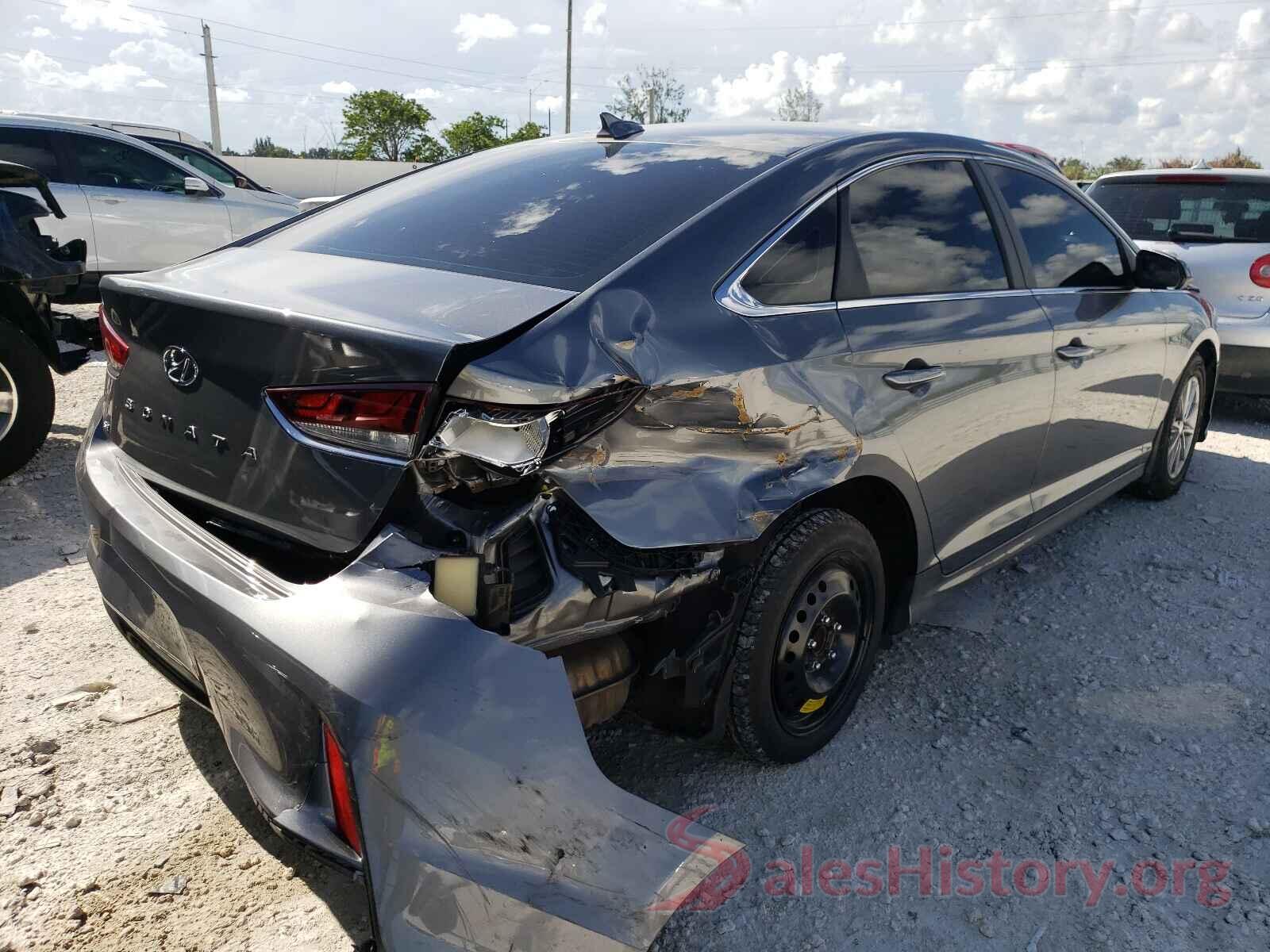 5NPE24AF3JH718916 2018 HYUNDAI SONATA