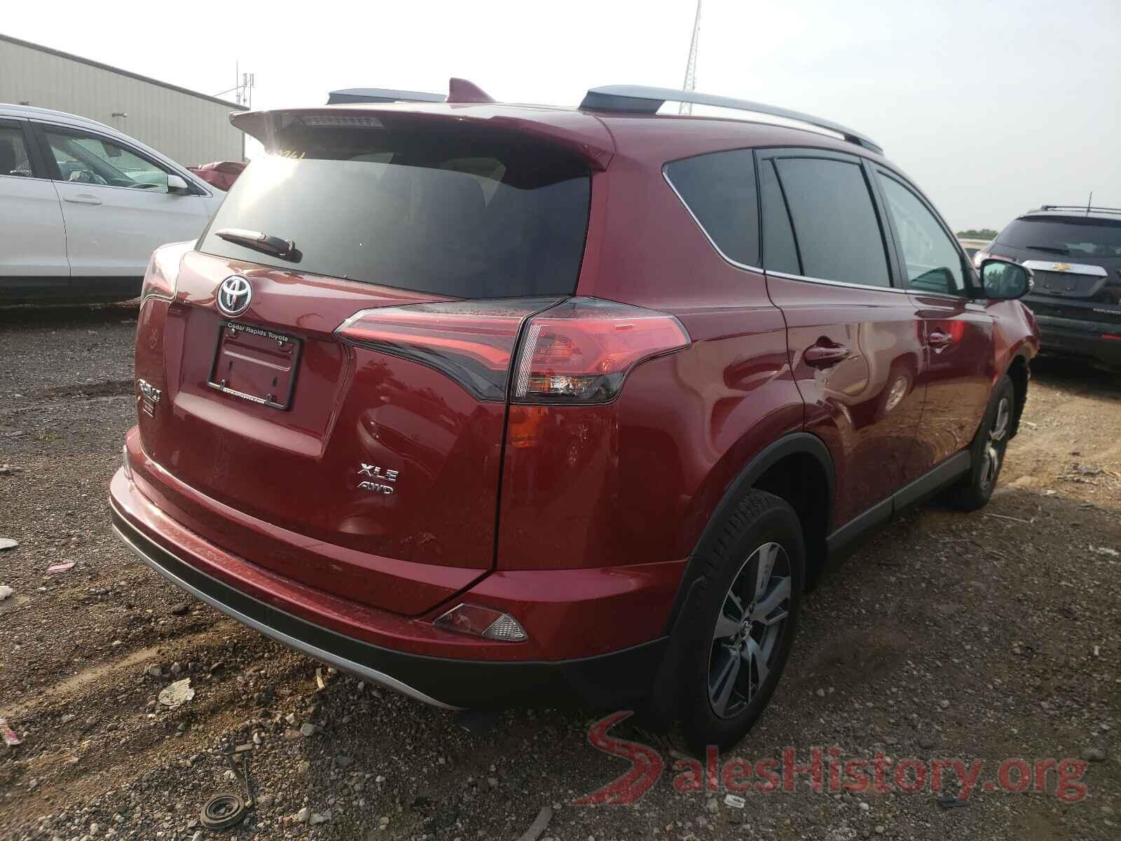 2T3RFREV0JW768685 2018 TOYOTA RAV4