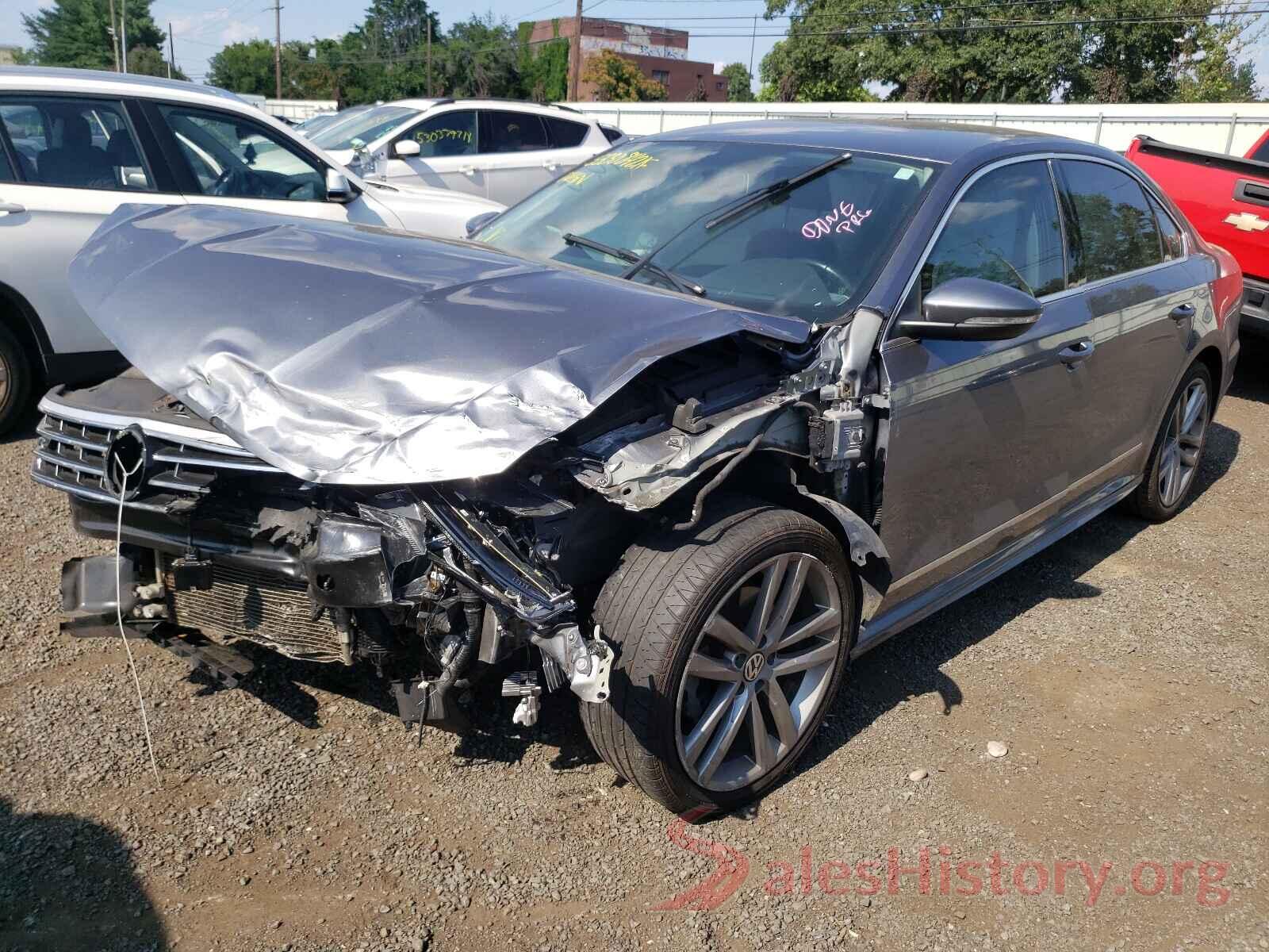 1VWDT7A38HC045981 2017 VOLKSWAGEN PASSAT