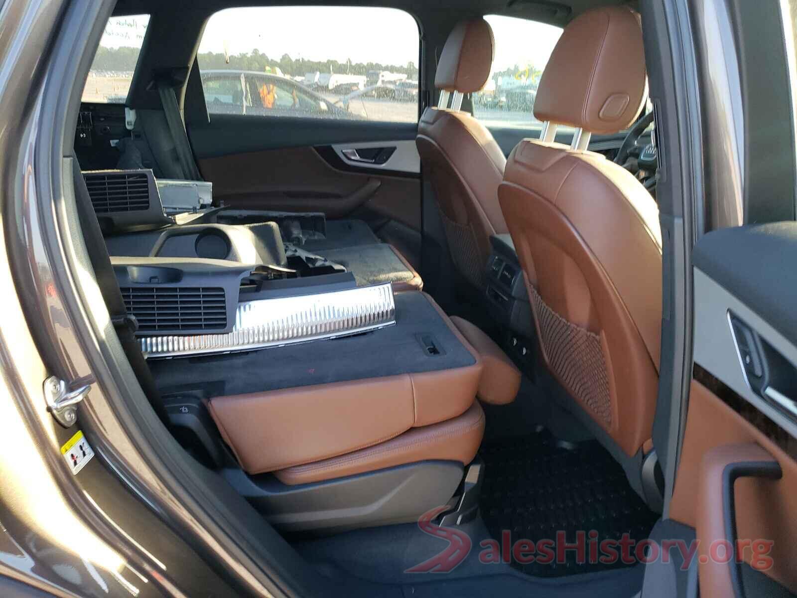 WA1LHAF79JD002012 2018 AUDI Q7