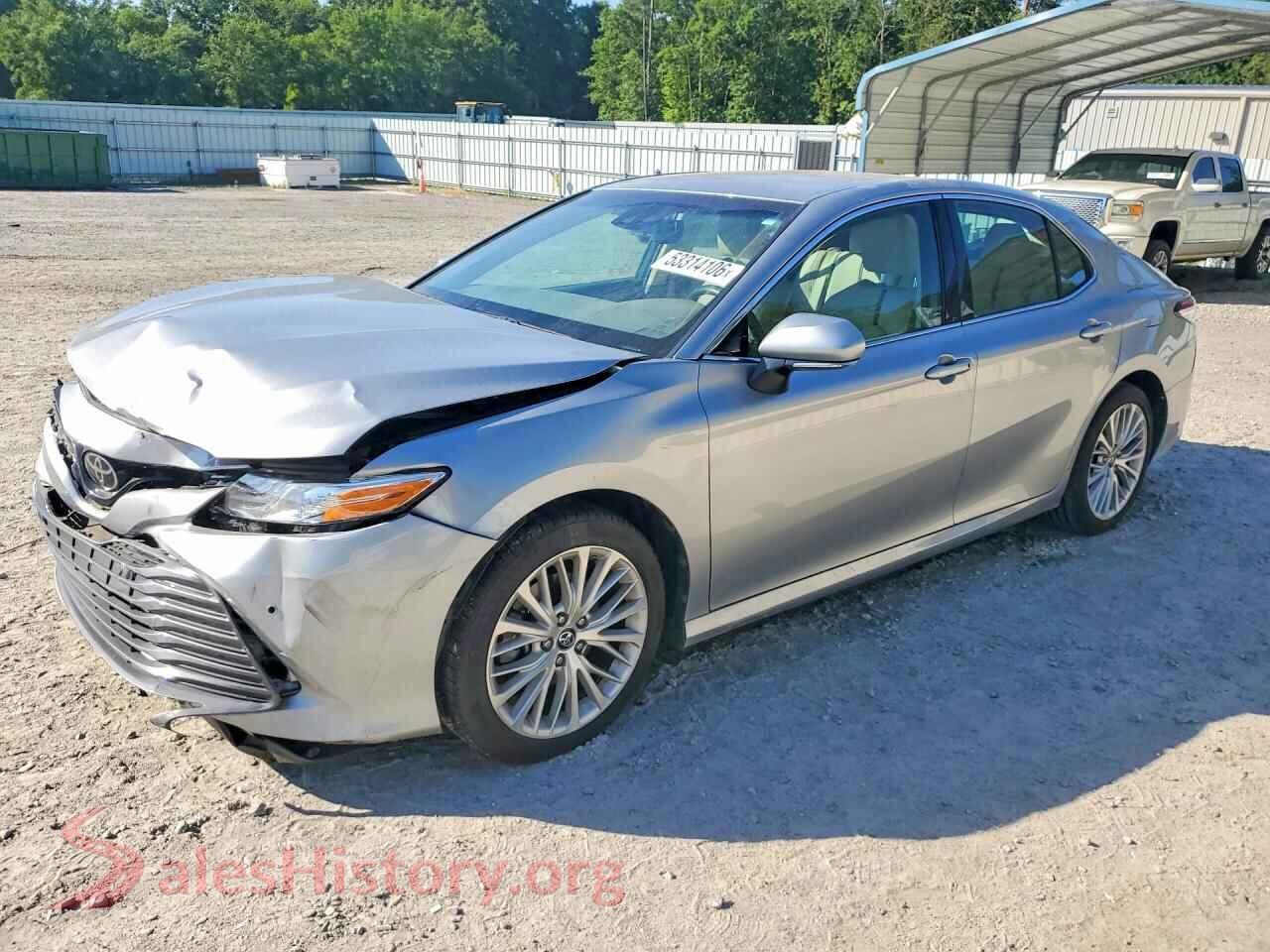 4T1B11HK5JU157112 2018 TOYOTA CAMRY