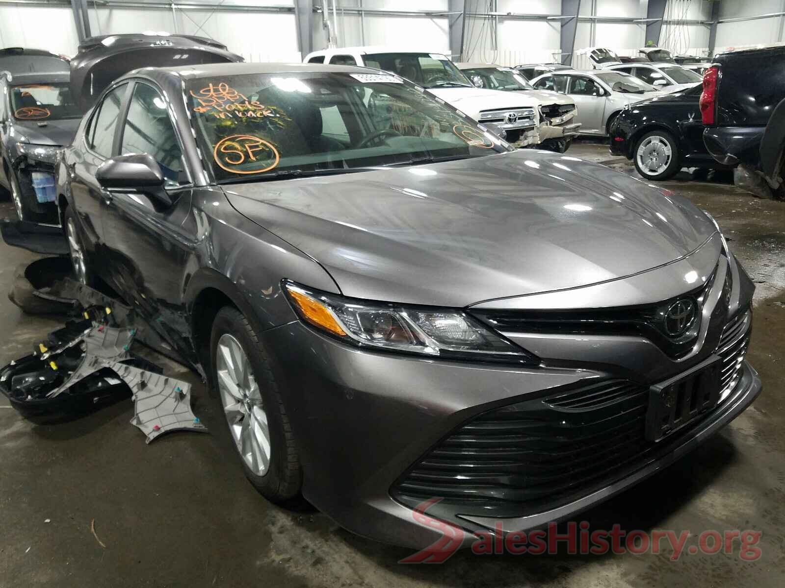 4T1B11HK6JU654525 2018 TOYOTA CAMRY