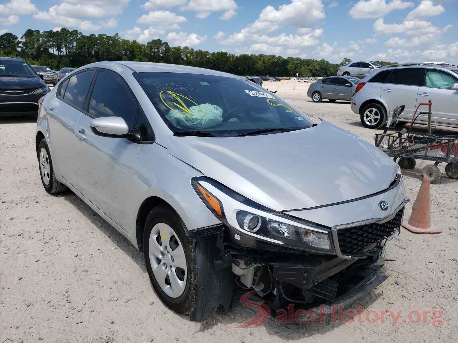 3KPFL4A73JE235361 2018 KIA FORTE