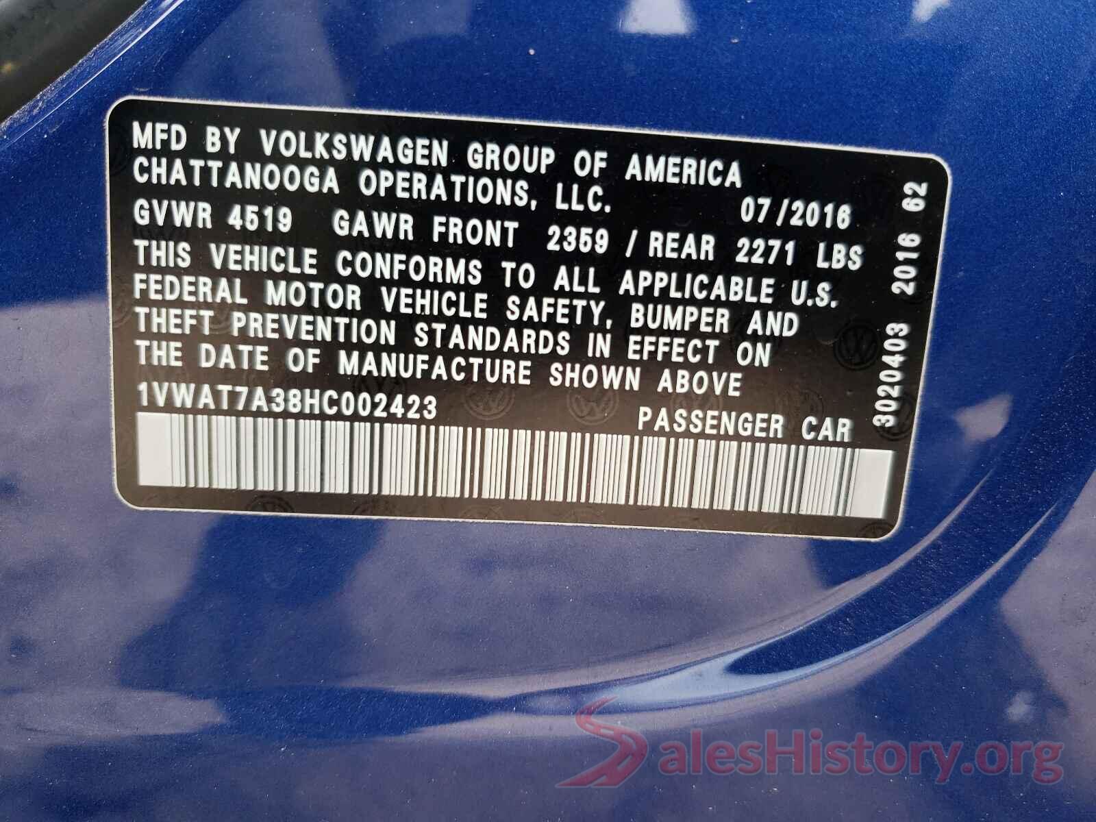 1VWAT7A38HC002423 2017 VOLKSWAGEN PASSAT