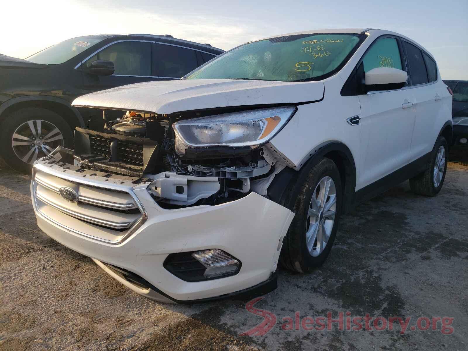 1FMCU0GD4KUA38669 2019 FORD ESCAPE