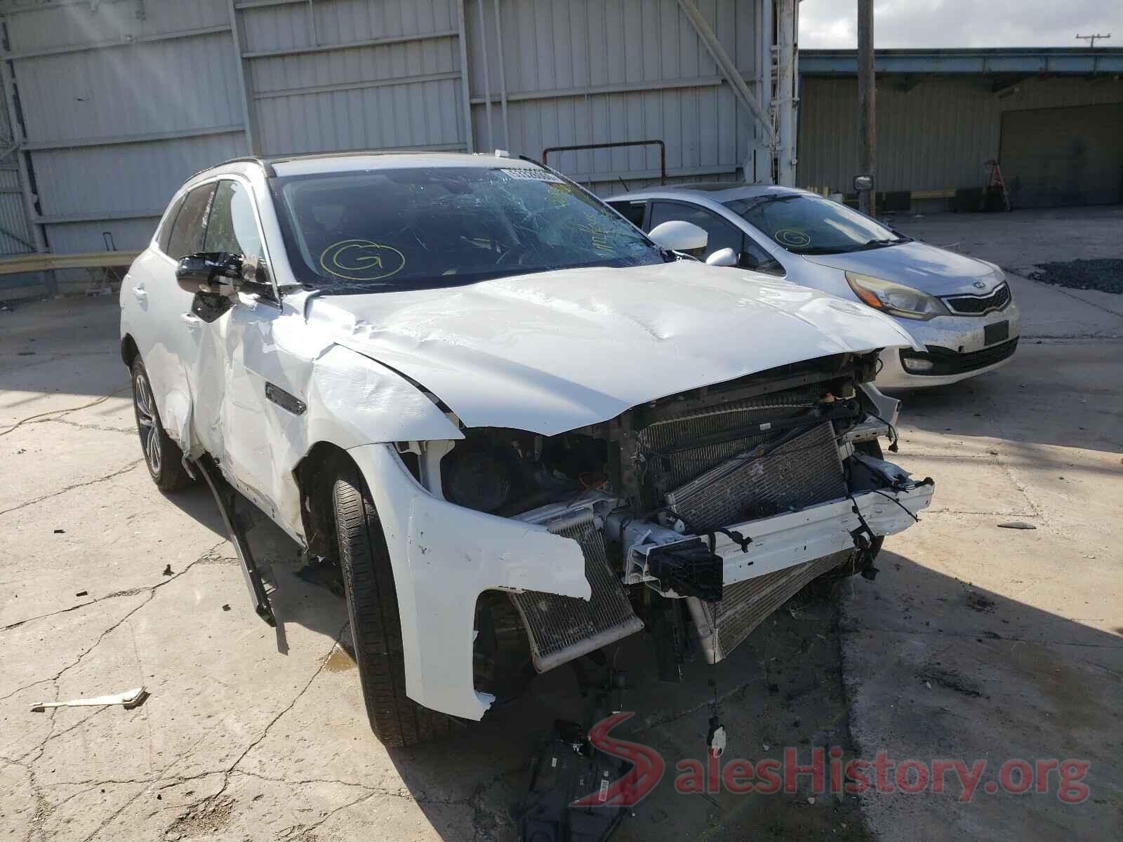 SADCJ2FX2KA368546 2019 JAGUAR F-PACE