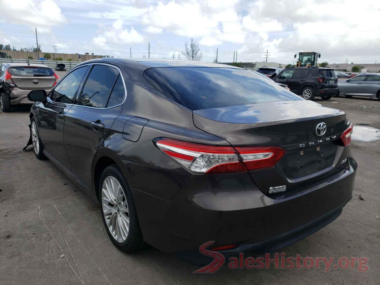 4T1B11HK1JU042541 2018 TOYOTA CAMRY